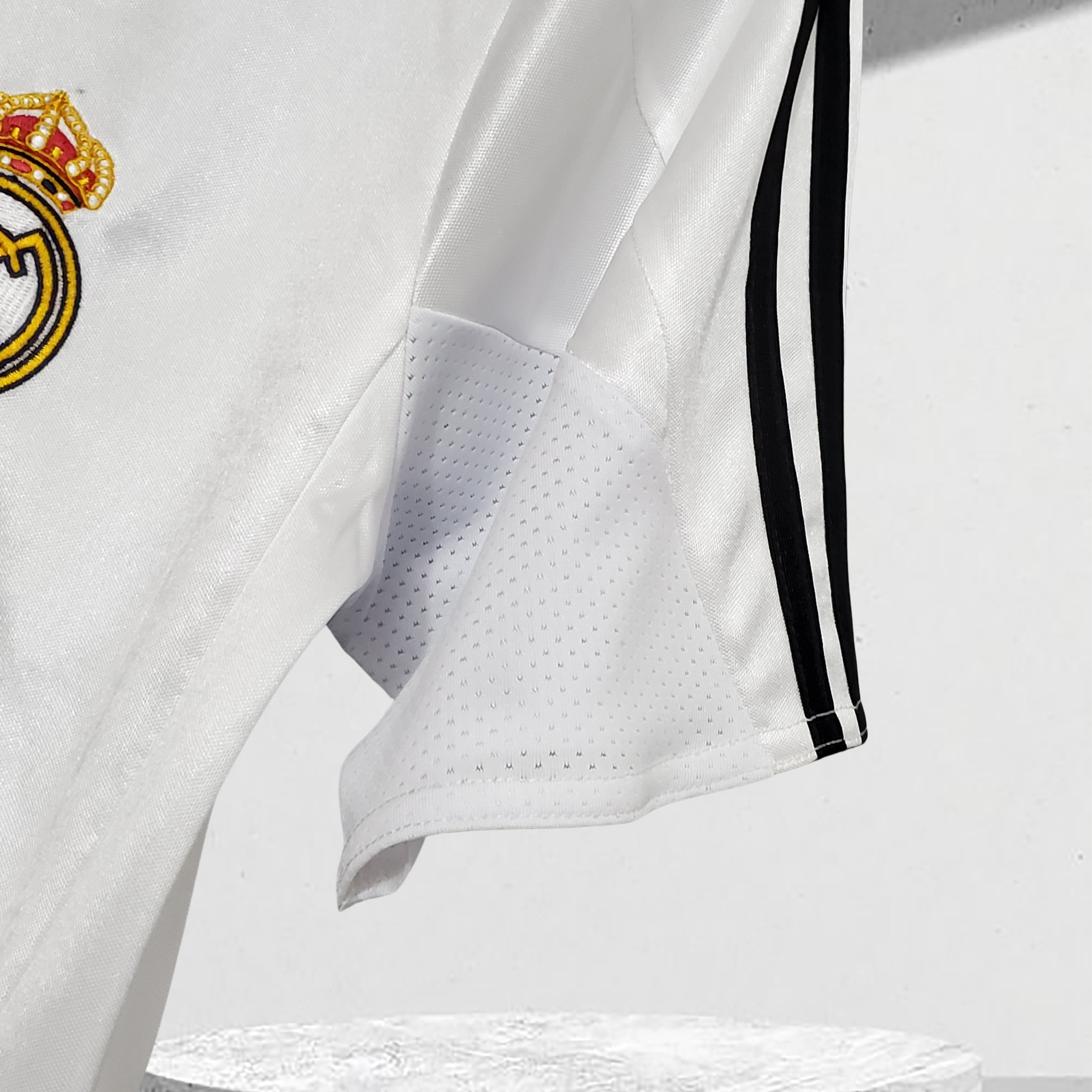 Real Madrid 2004–2005 Hjemmedrakt