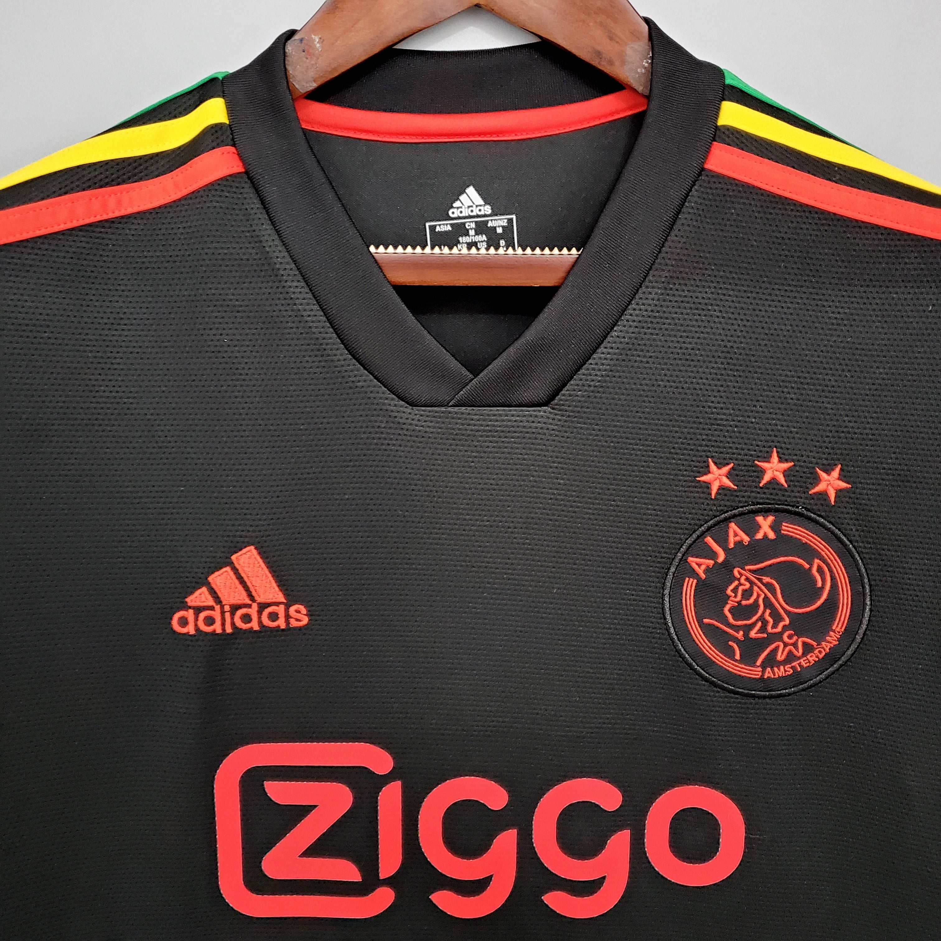 Ajax 2021–2022 Tredjedrakt