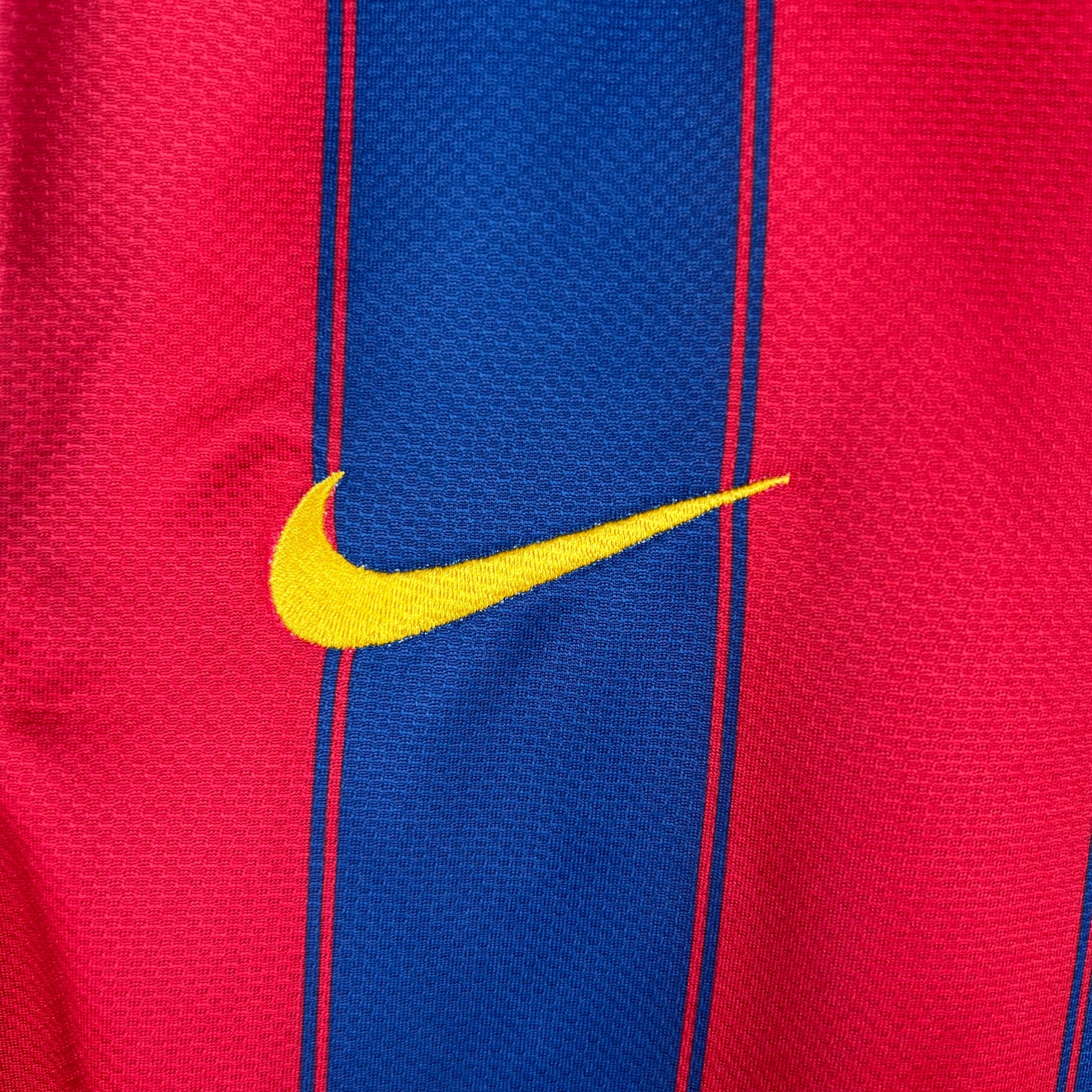Barcelona 2009–2010 Hjemmedrakt