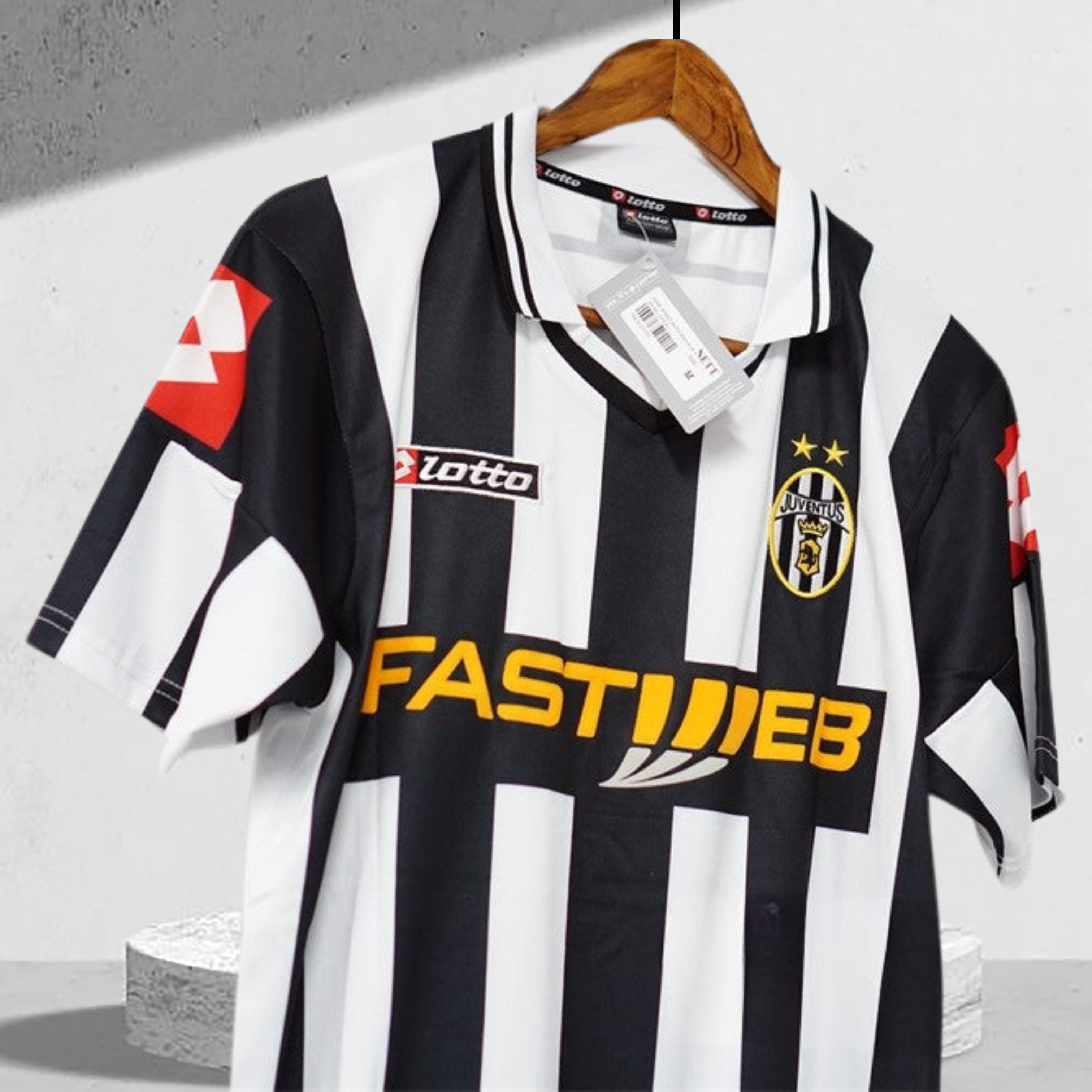 Juventus 2001–2002 Hjemmedrakt