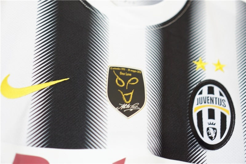 Juventus 2011–2012 Hjemmedrakt