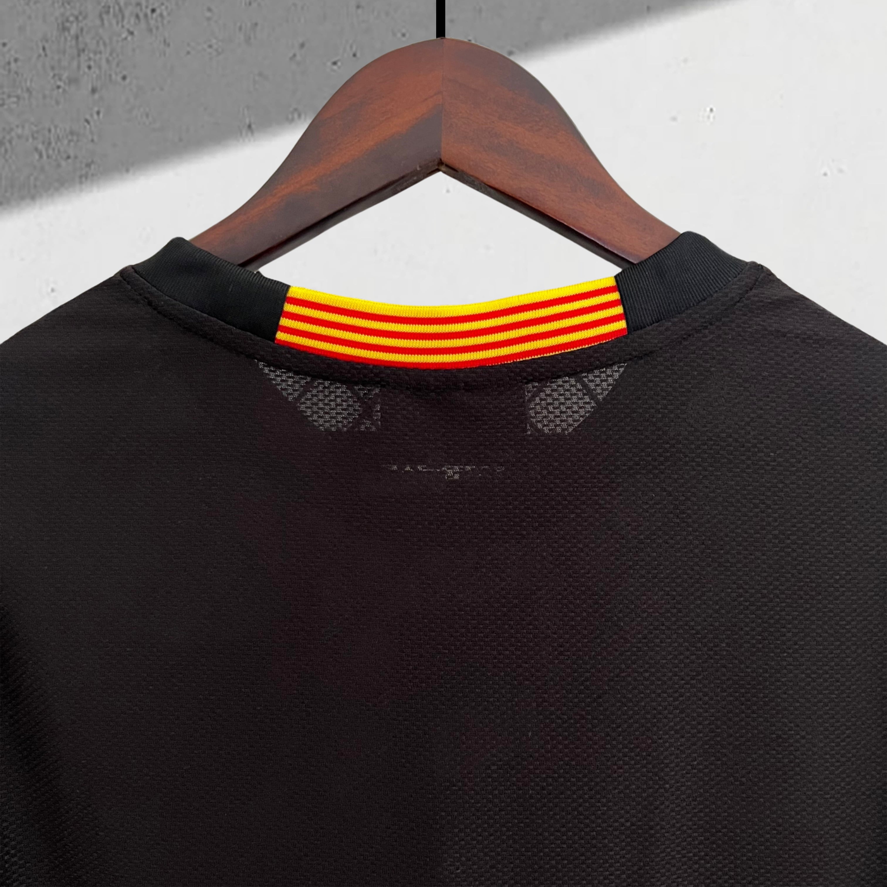 Barcelona 2013–2014 Tredjedrakt