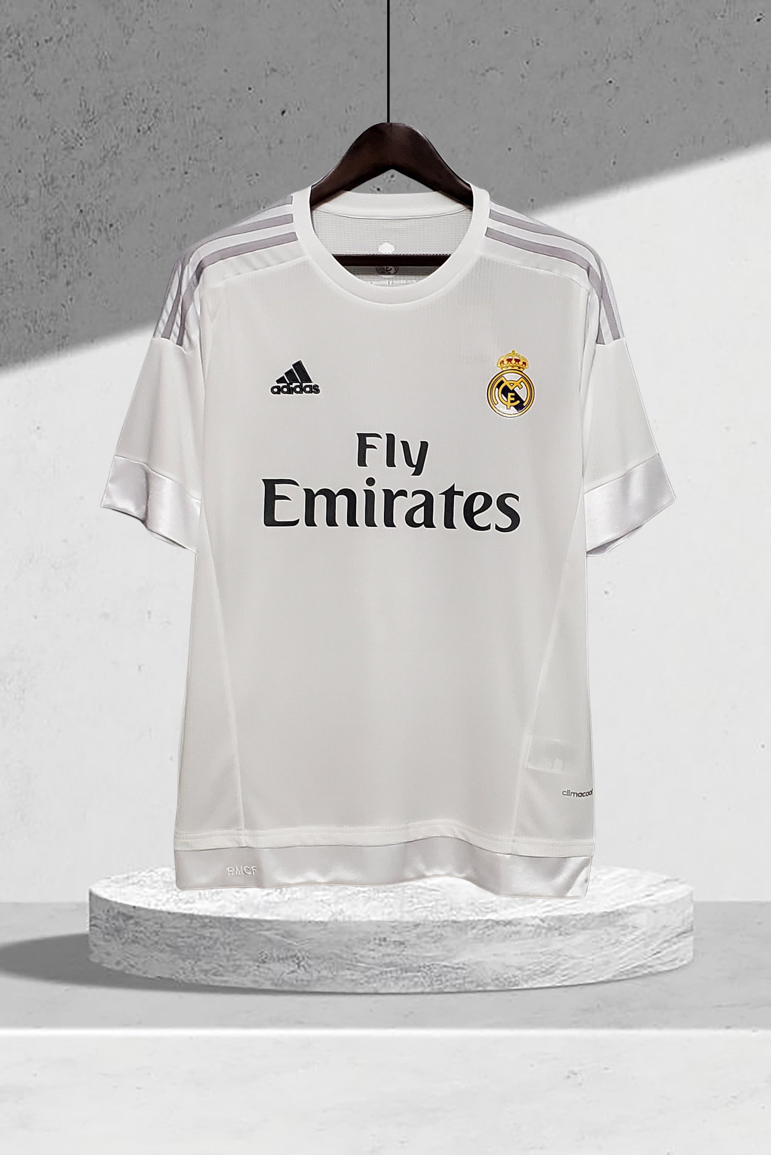 Real Madrid 2015–2016 hjemmedrakt
