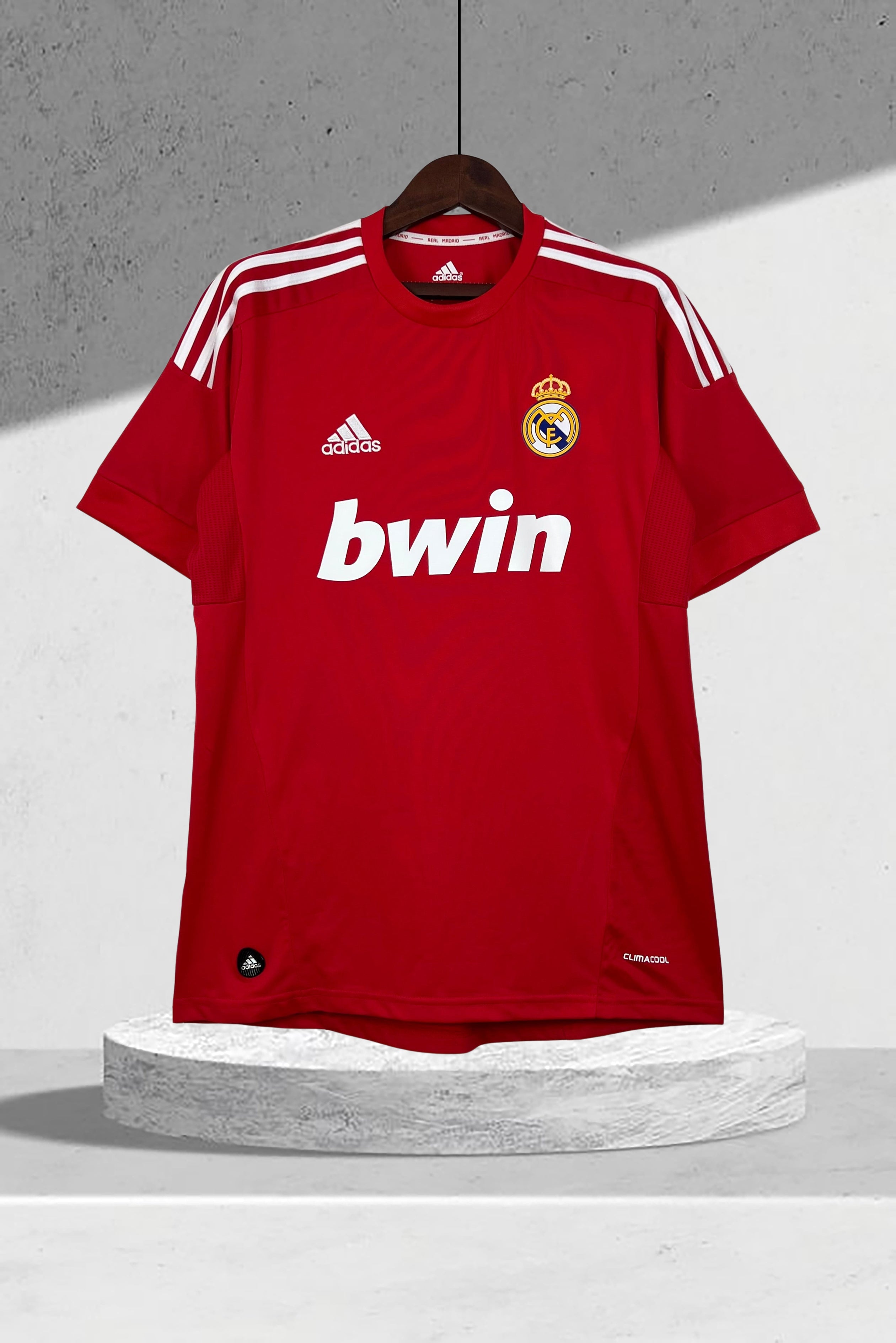Real Madrid 2011–2012 Tredjedrakt