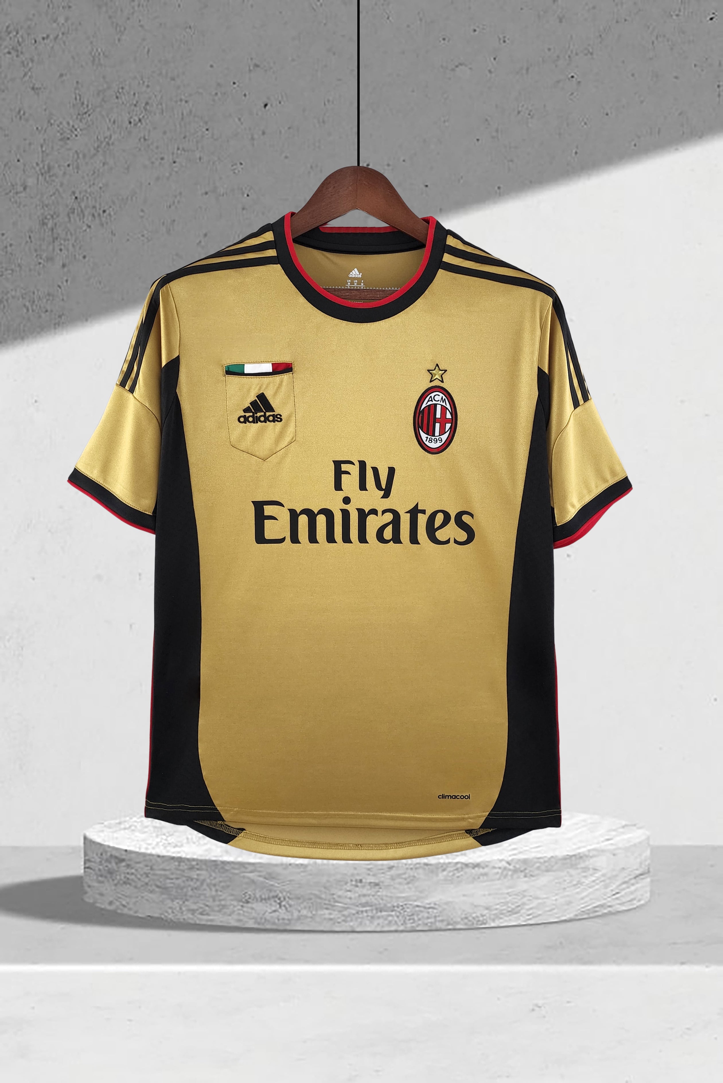 AC Milan 2013–2014 Tredjedrakt