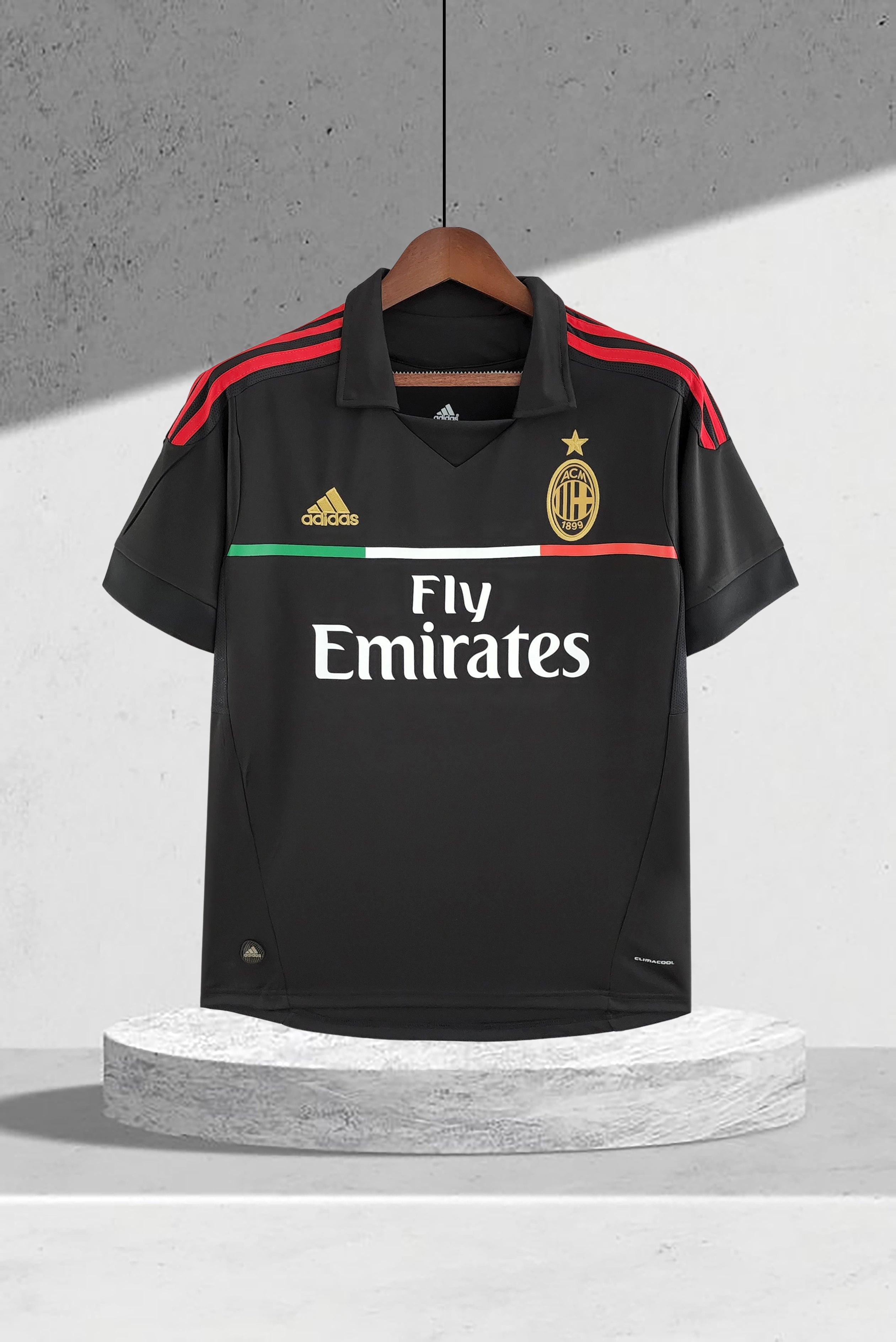 AC Milan 2011–2012 Tredjedrakt