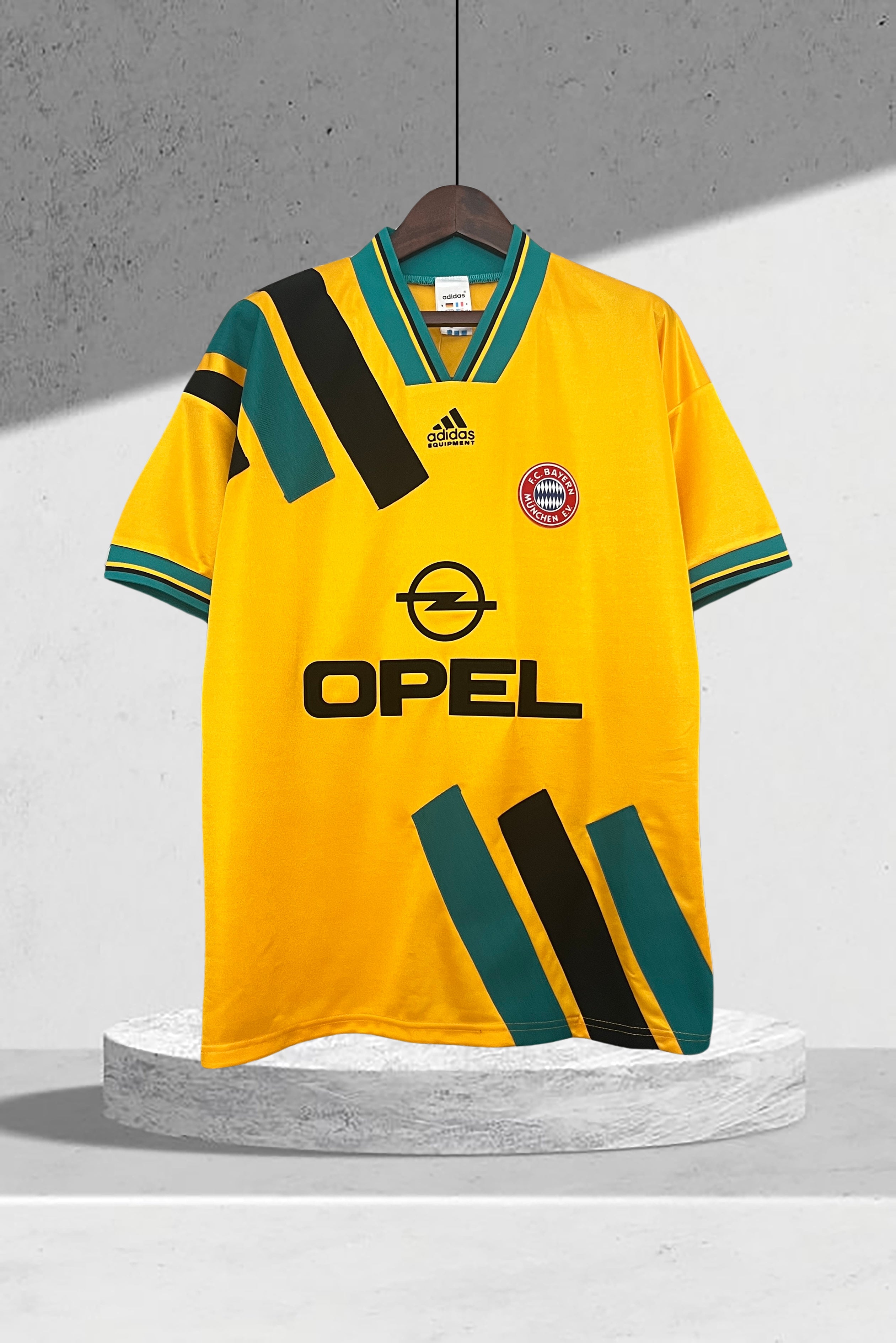 Bayern München 1993-1995 Bortedrakt