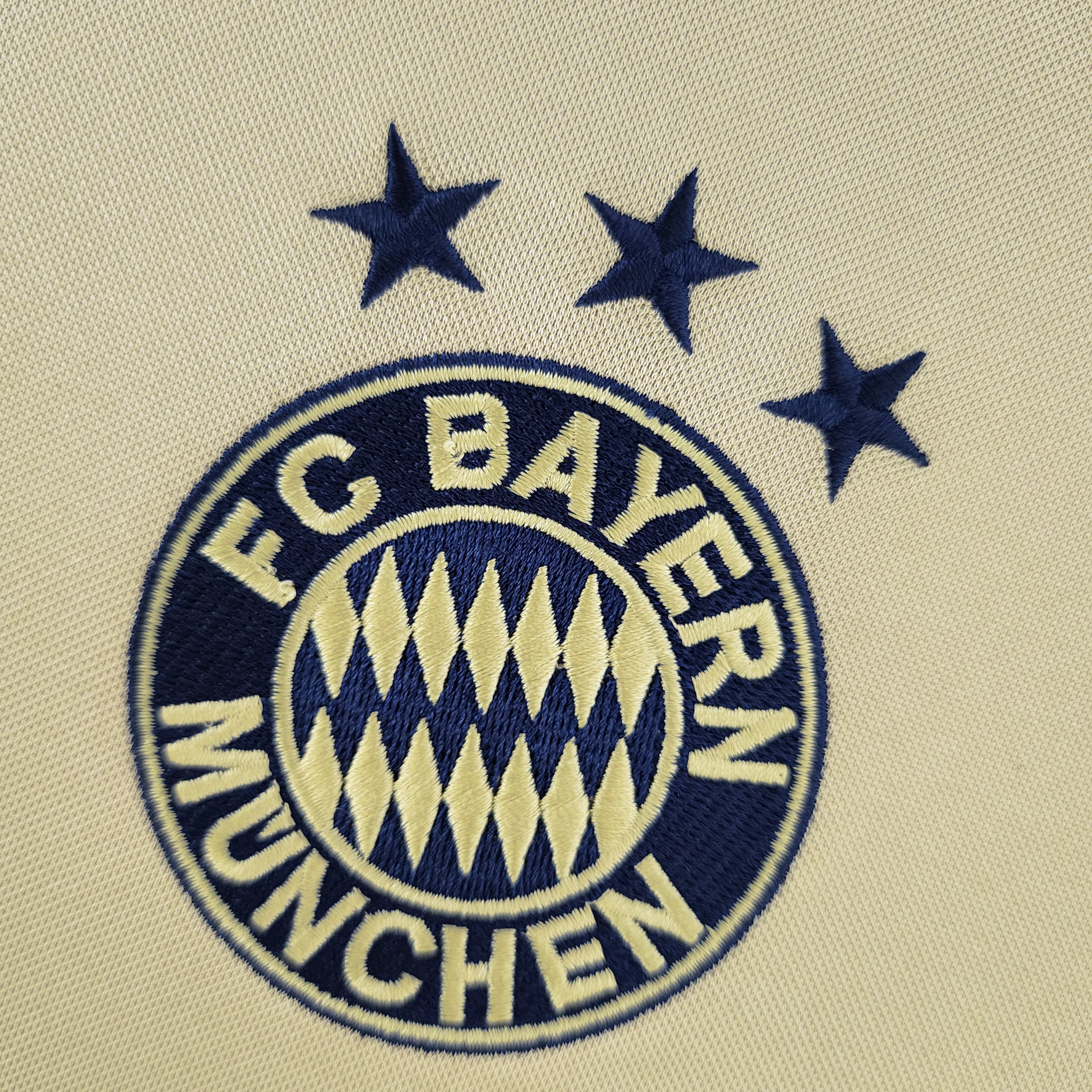 Bayern München 2004–2005 Bortedrakt