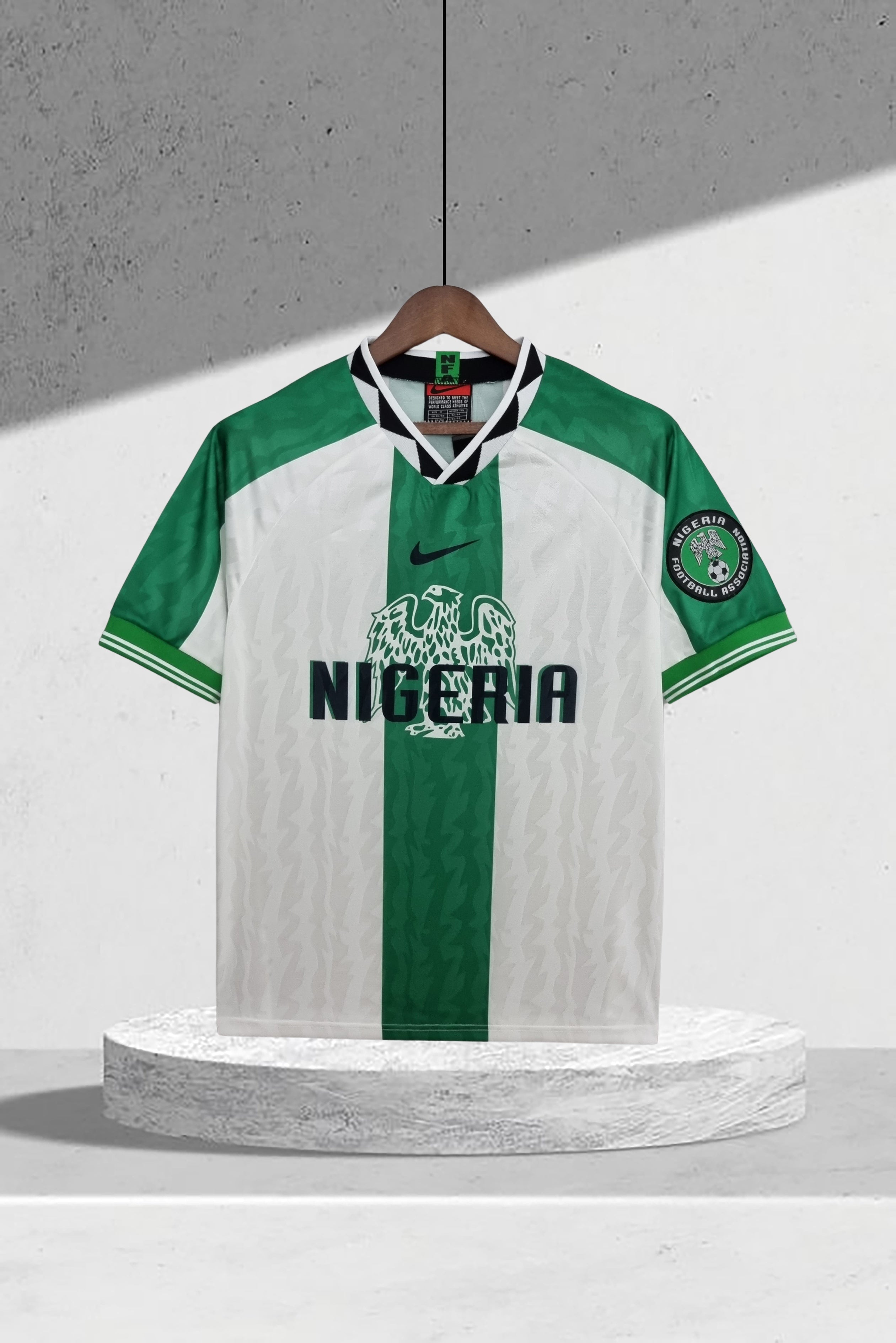 Nigeria 1998 Bortedrakt