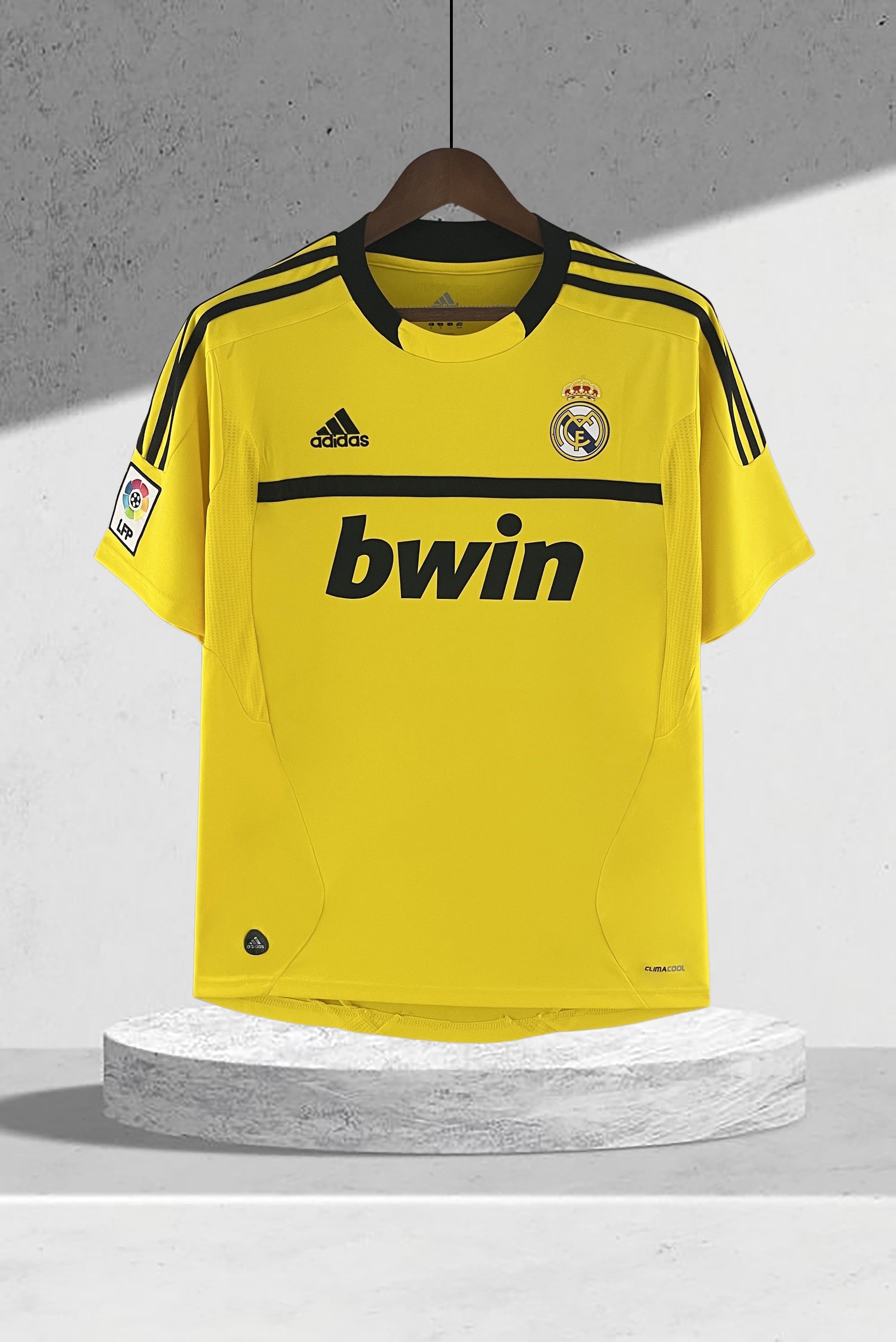 Real Madrid 2011–2012 Keeperdrakt