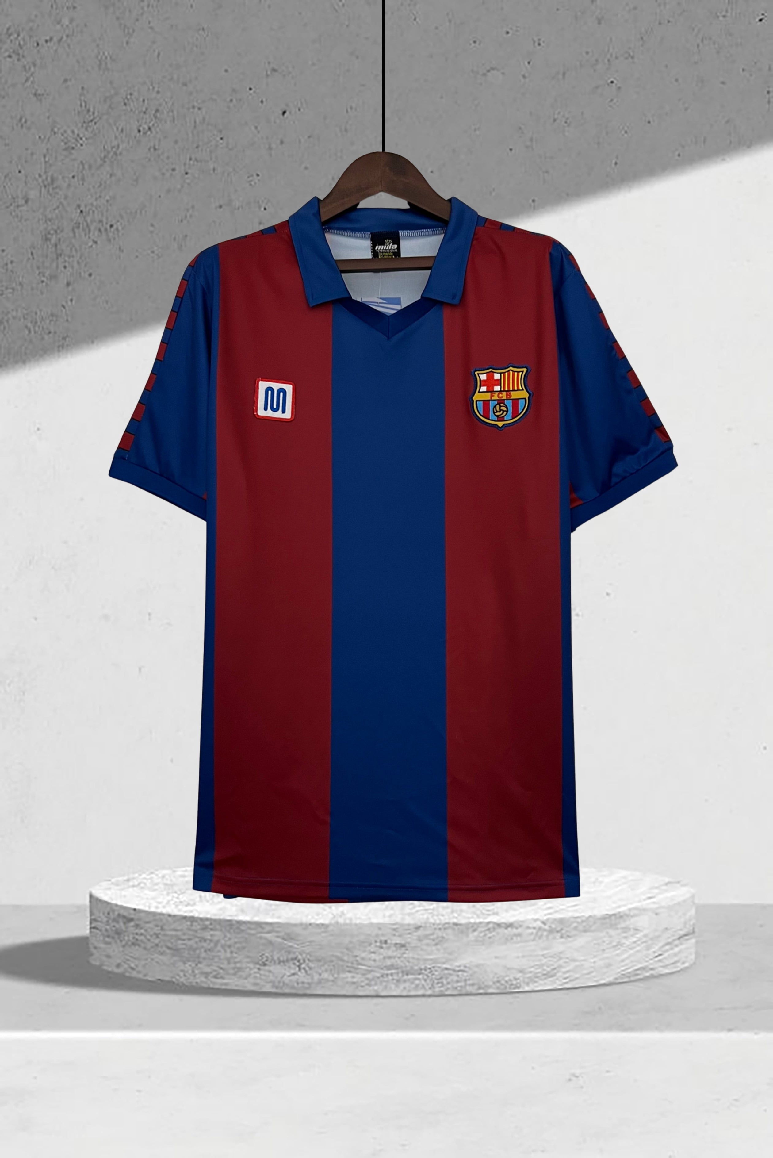Barcelona 1980–1982 Hjemmedrakt