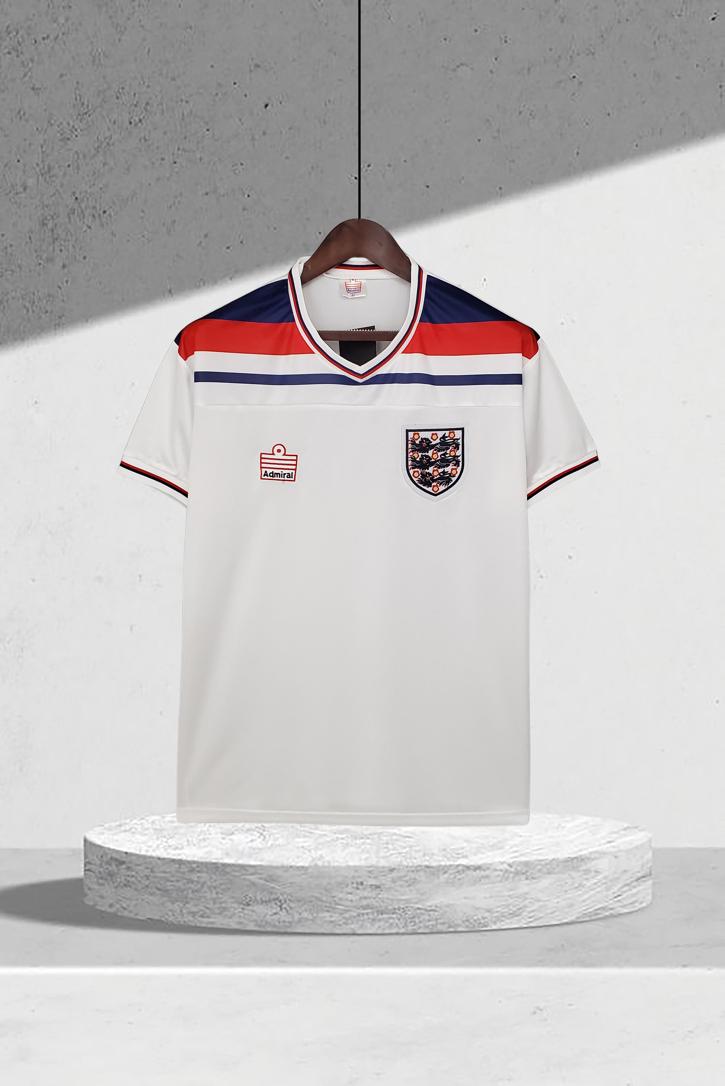 England 1982 VM Hjemmedrakt