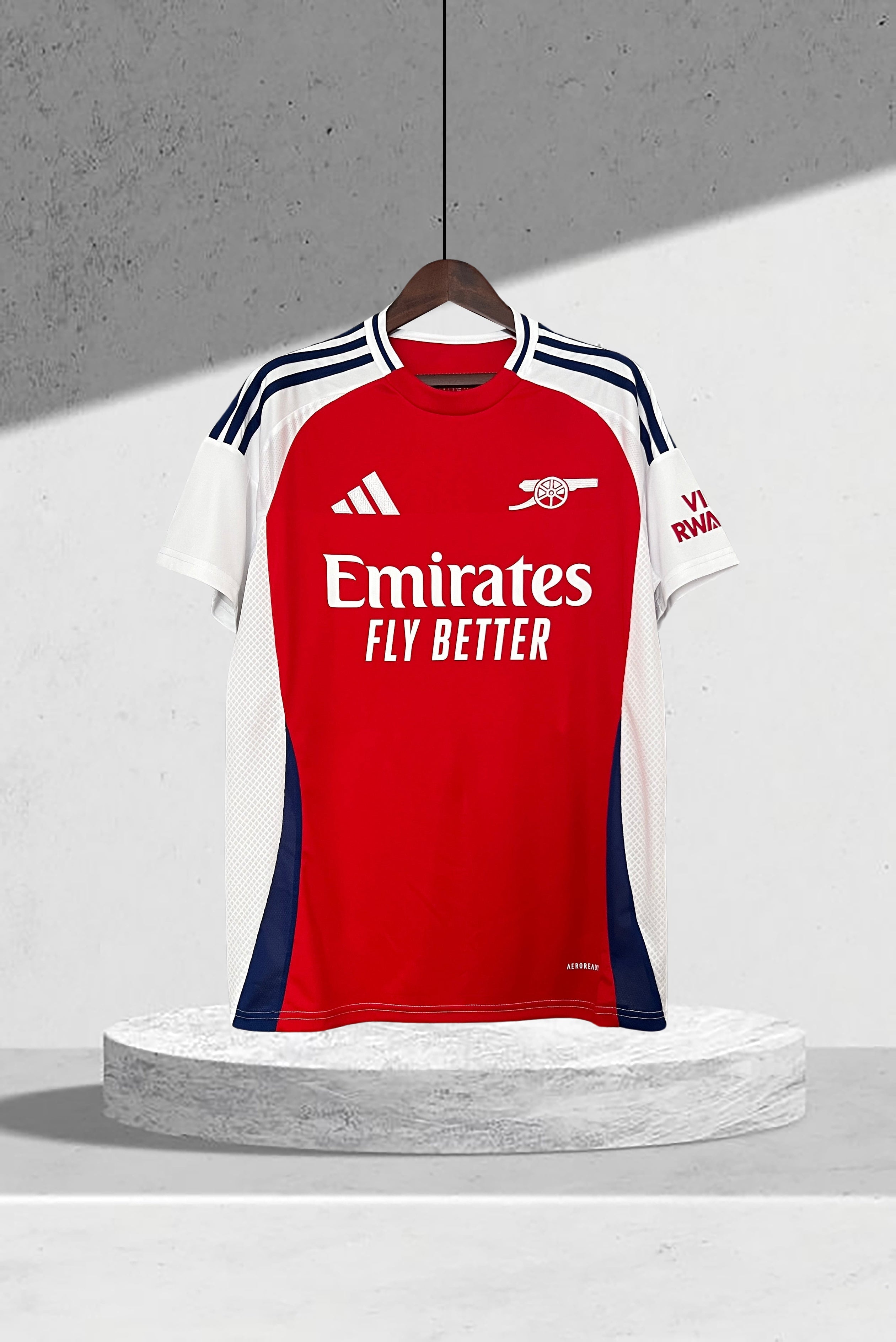 Arsenal 2024–2025 Hjemmedrakt