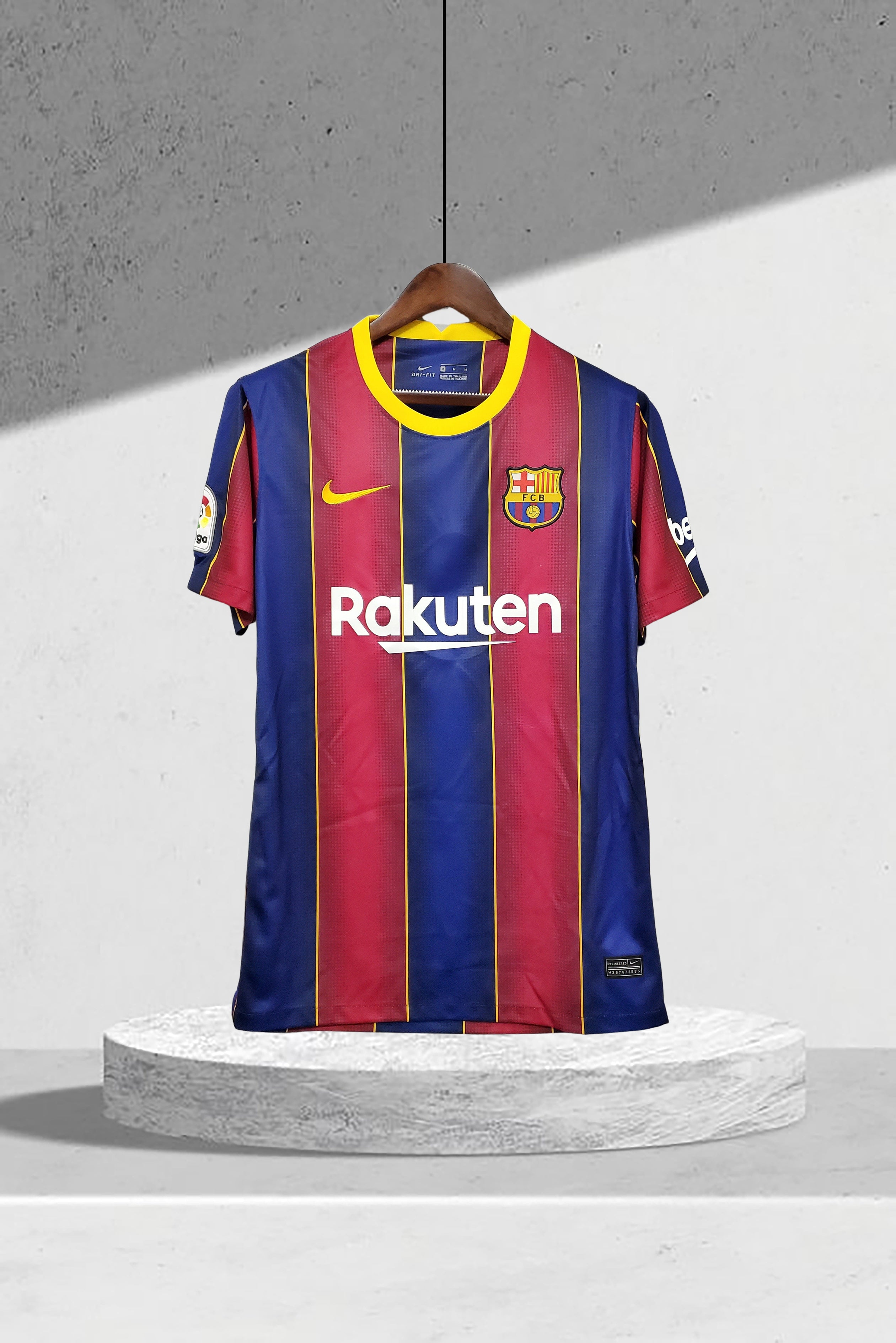 Barcelona 2020–2021 Hjemmedrakt