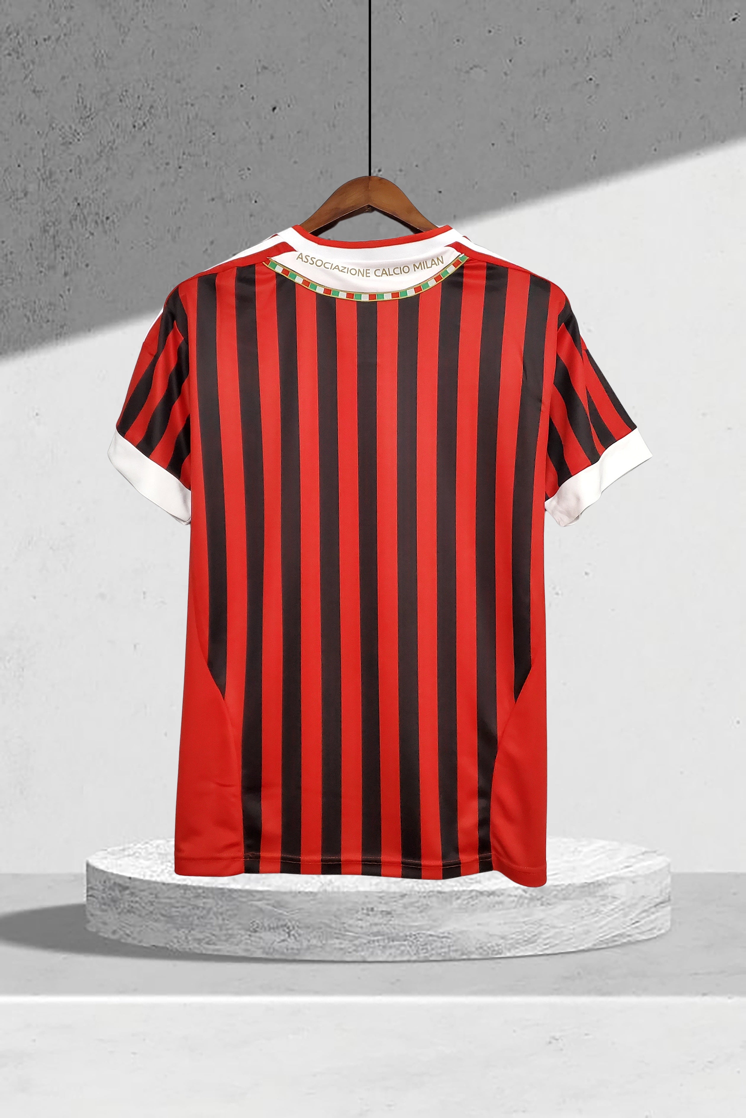 AC Milan 2011–2012 Hjemmedrakt