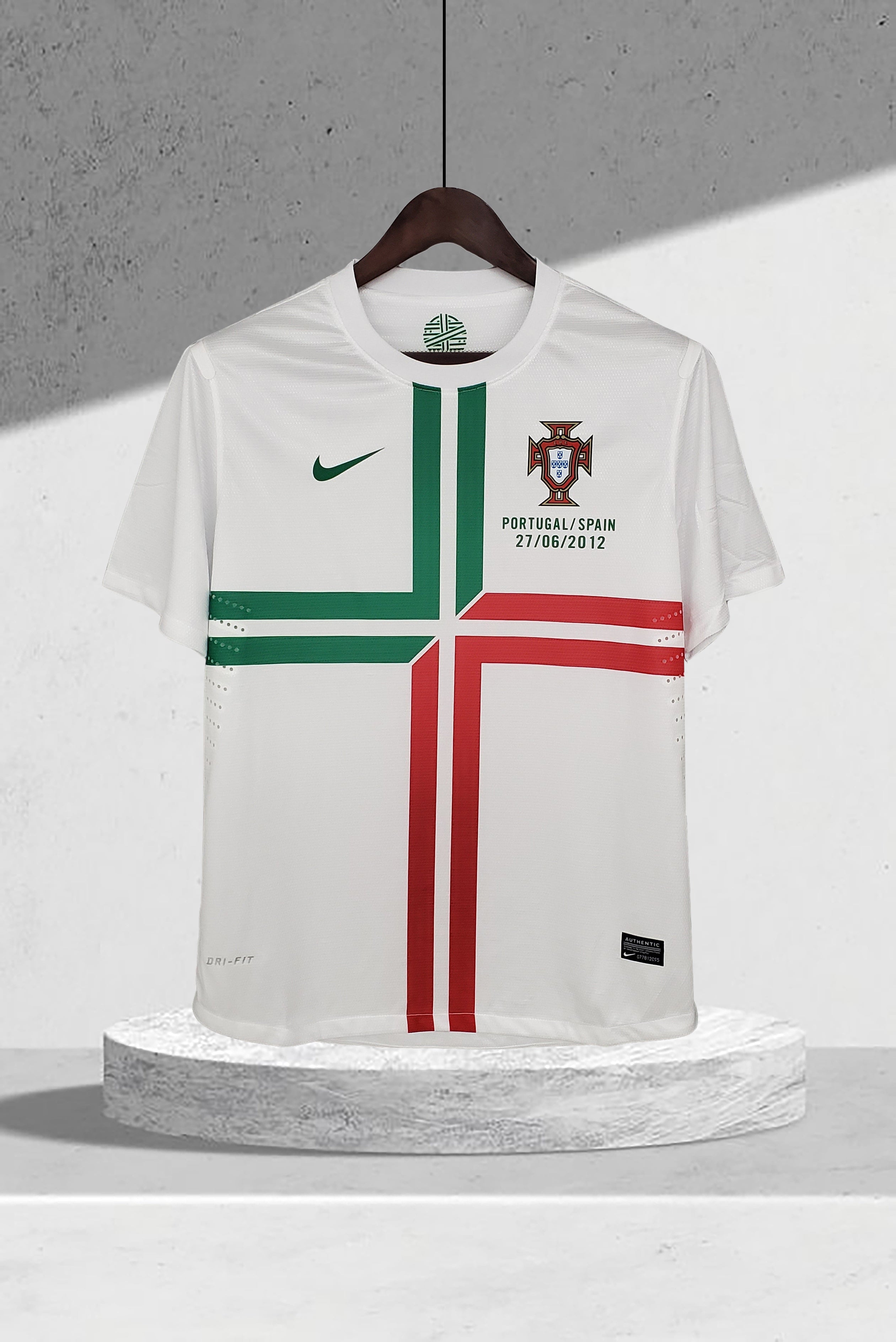Portugals EM 2012 Bortedrakt