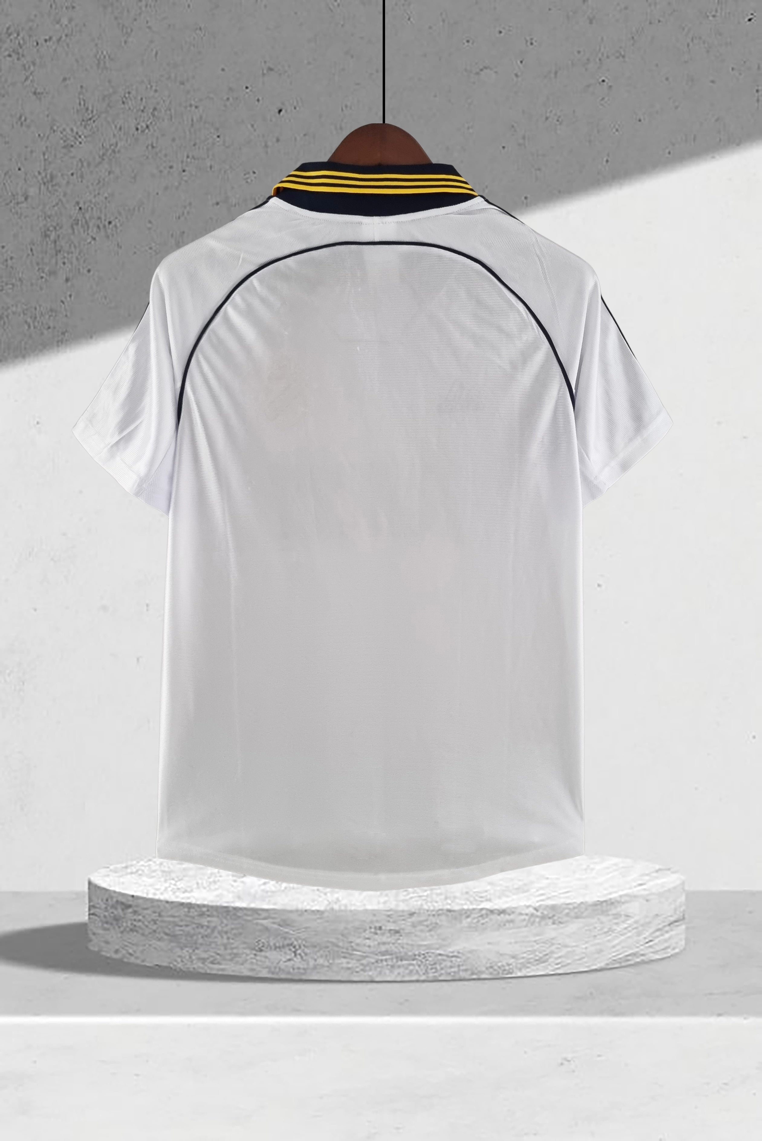 Real Madrid 2000–2001 Hjemmedrakt