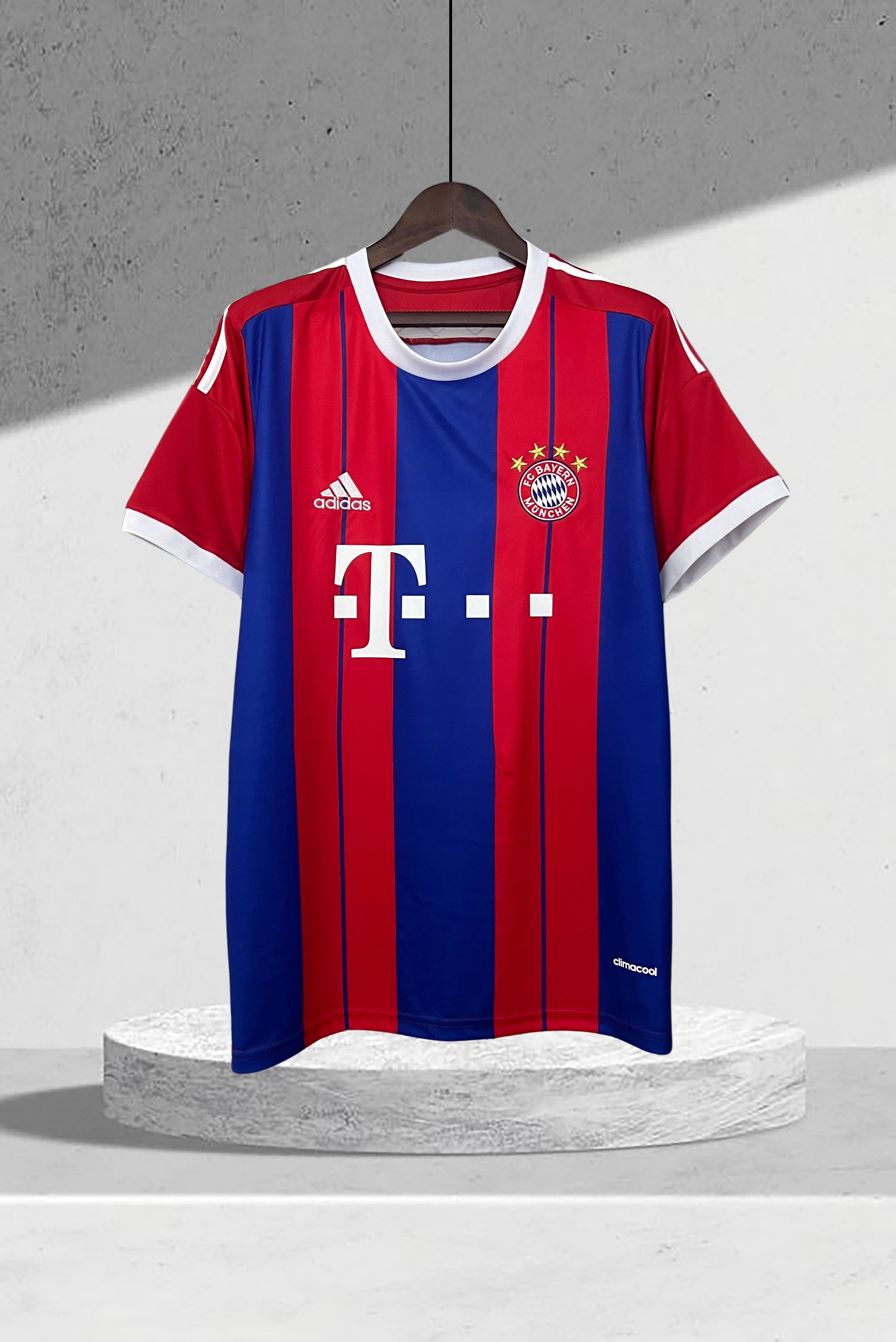 Bayern München 2014–2015 Hjemmedrakt