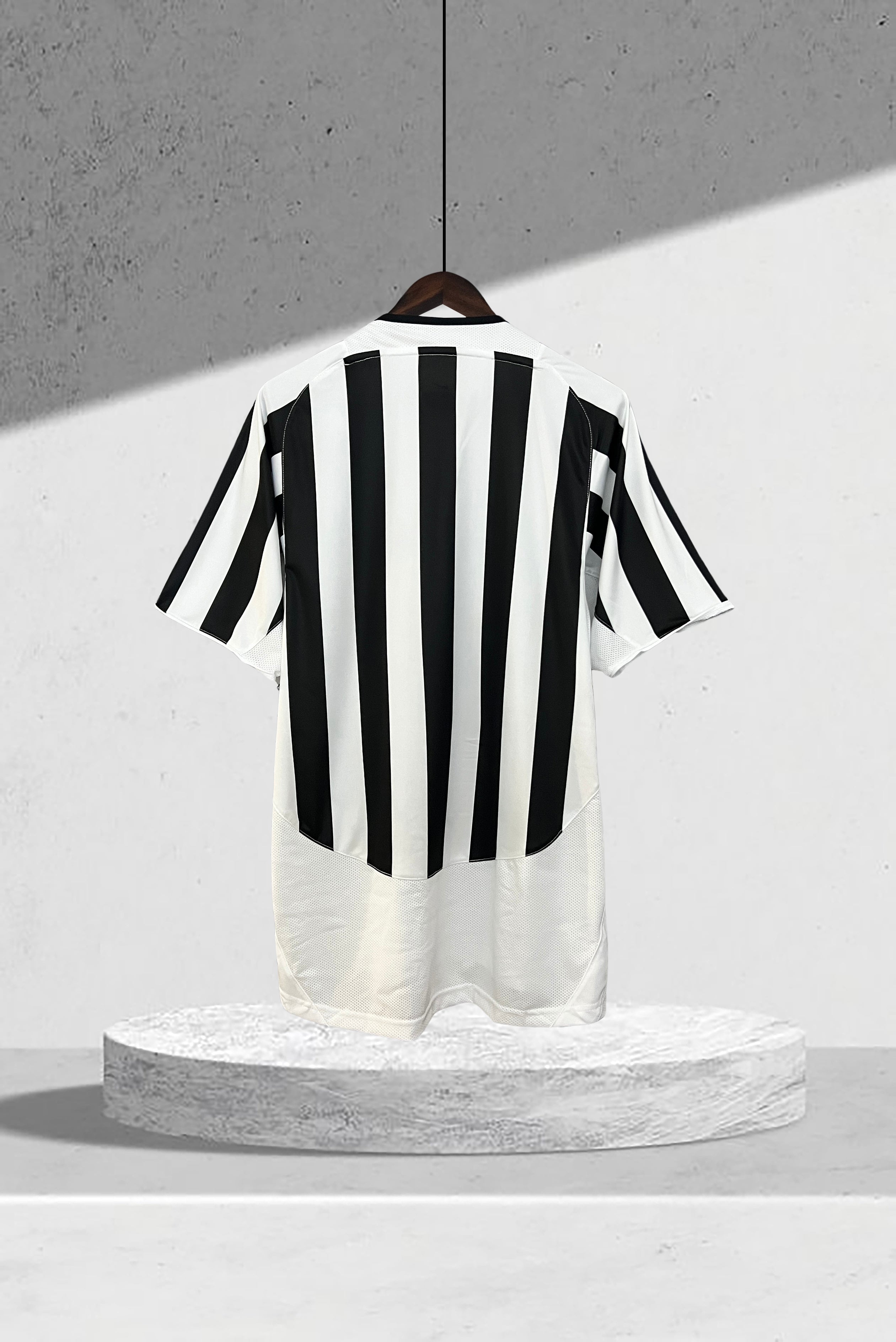 Juventus 2003–2004 Hjemmedrakt