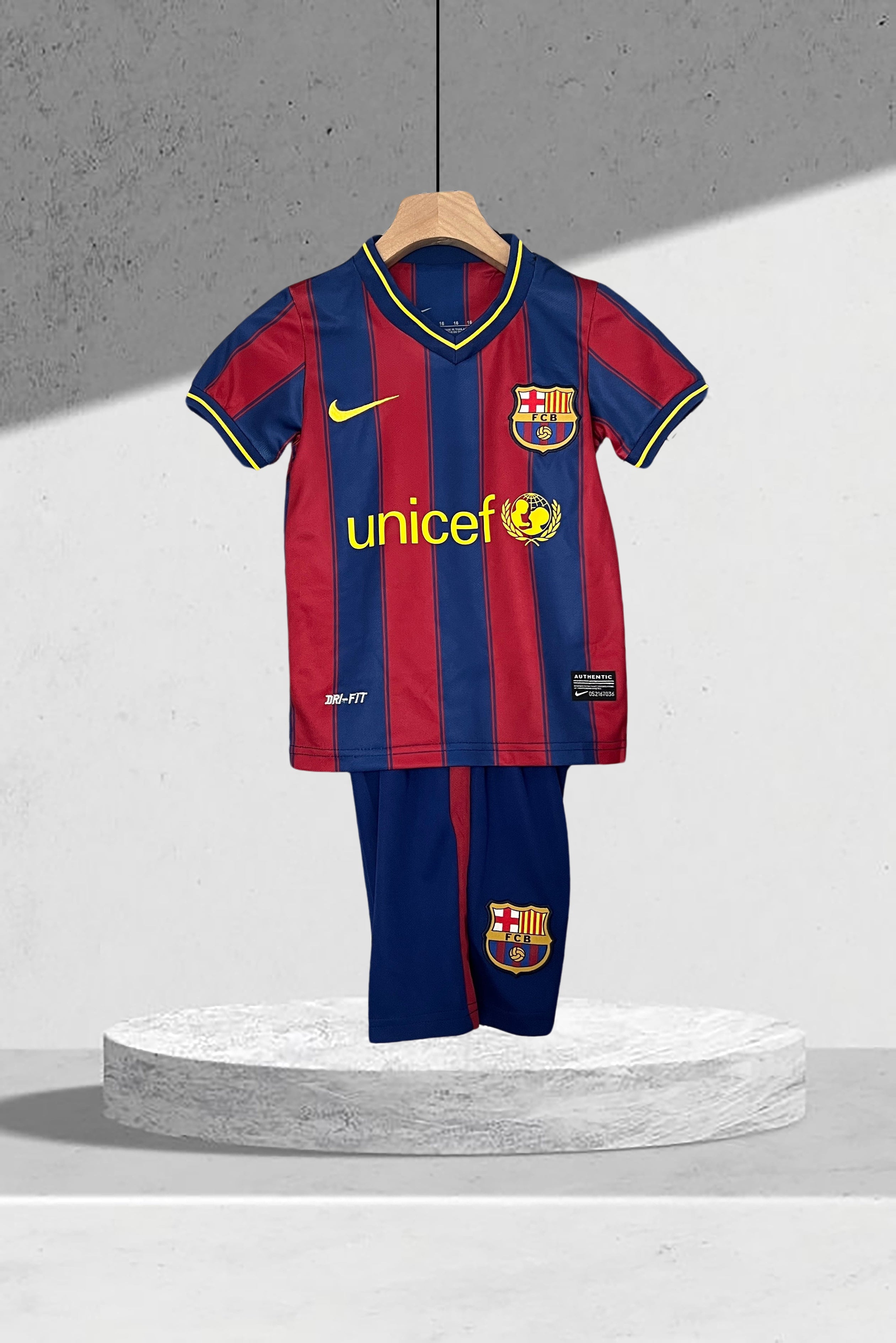 Barcelona 2009–2010 Hjemmedrakt Mini-Kit Barn