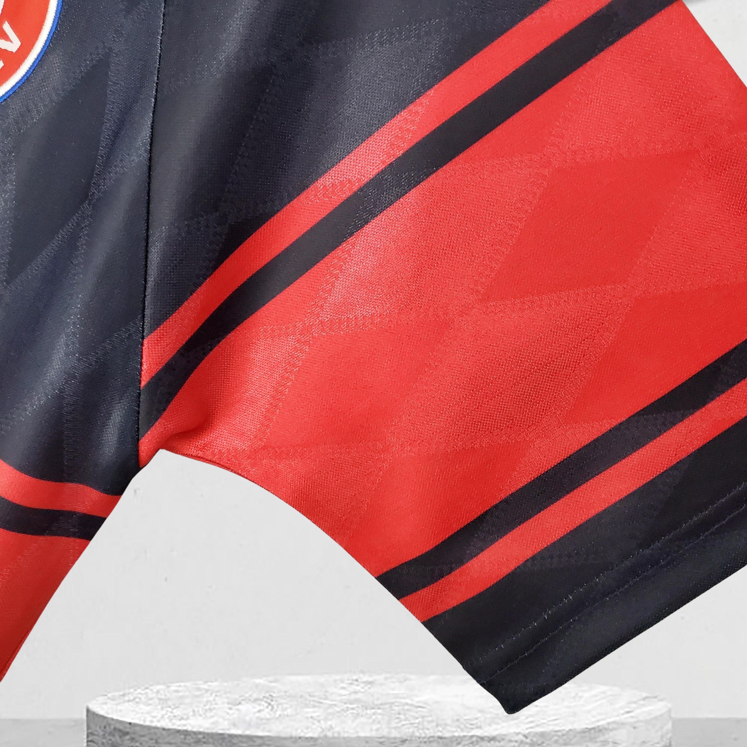 Bayern München 1998–1999 Hjemmedrakt