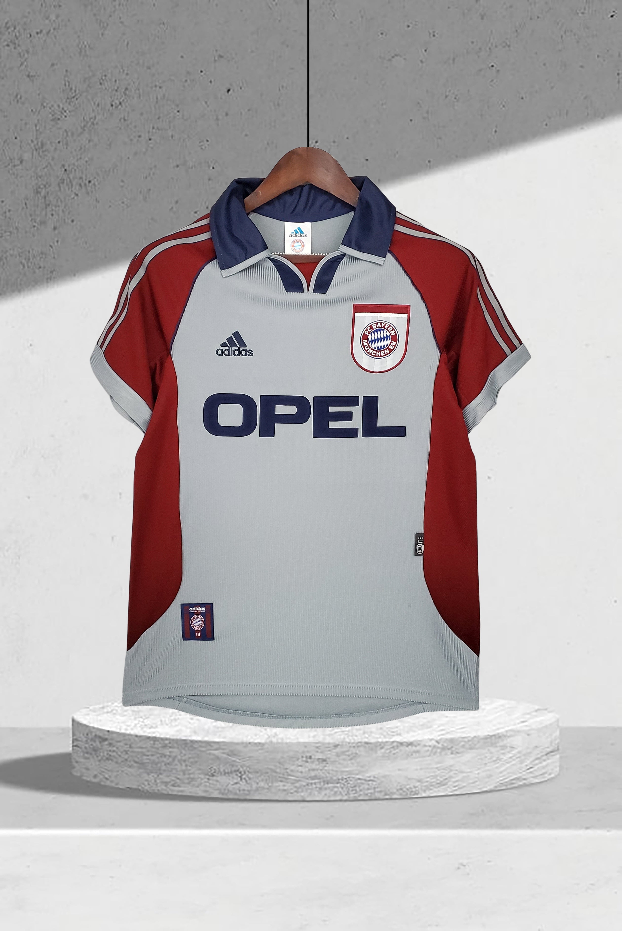 Bayern München 1998–1999 Bortedrakt