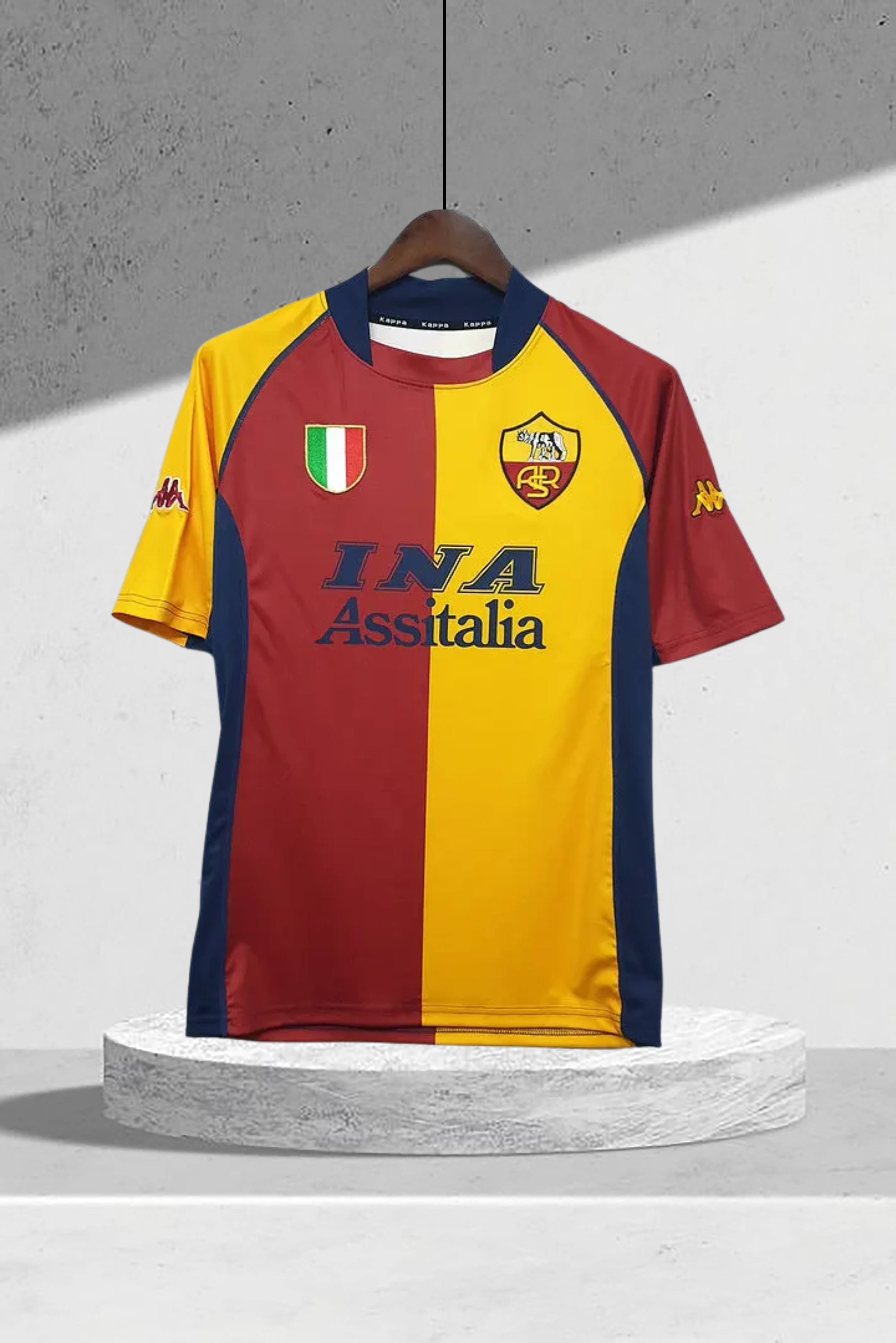 AS Roma 2000–2001 Hjemmedrakt