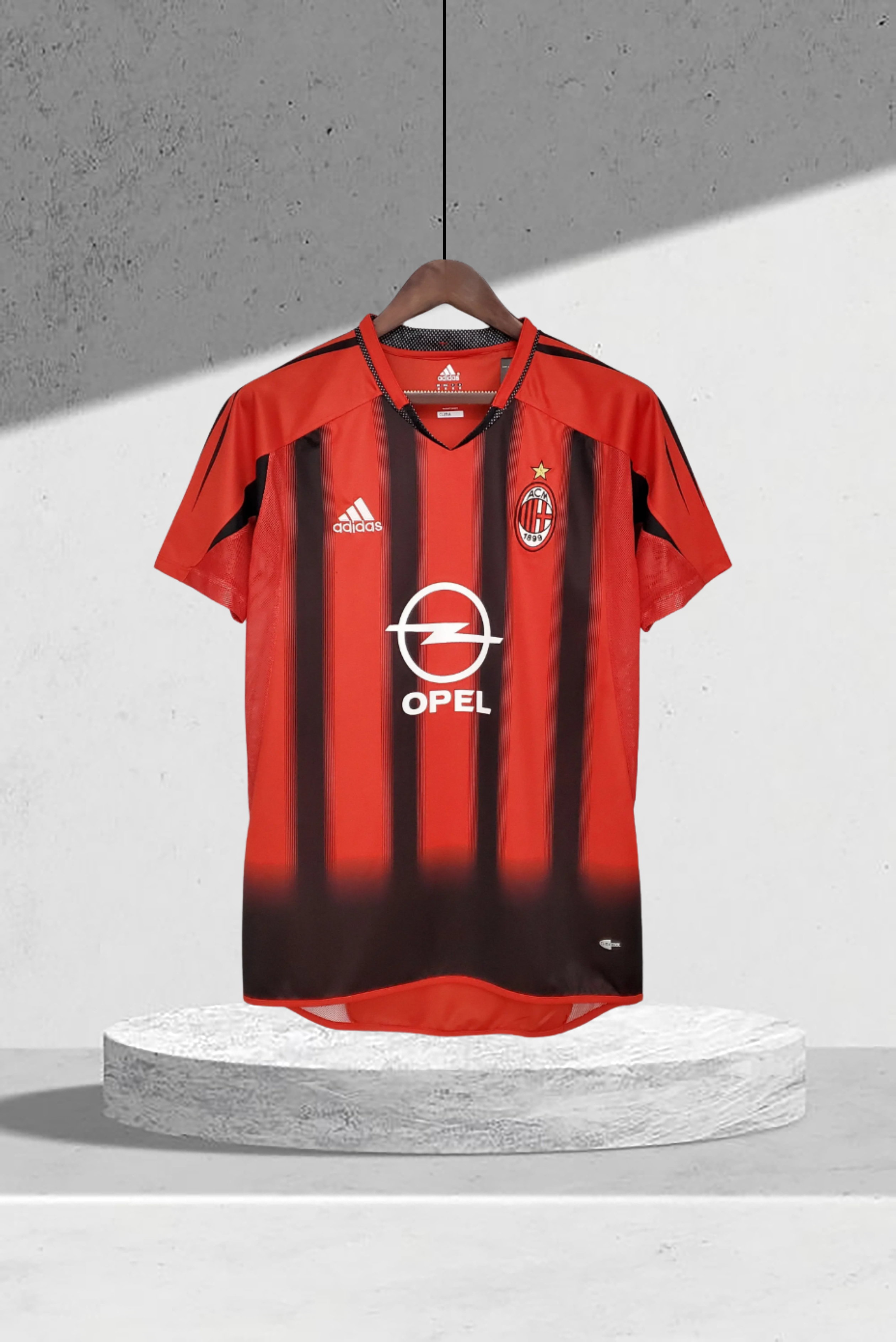AC Milan 2004–2005 Hjemmedrakt