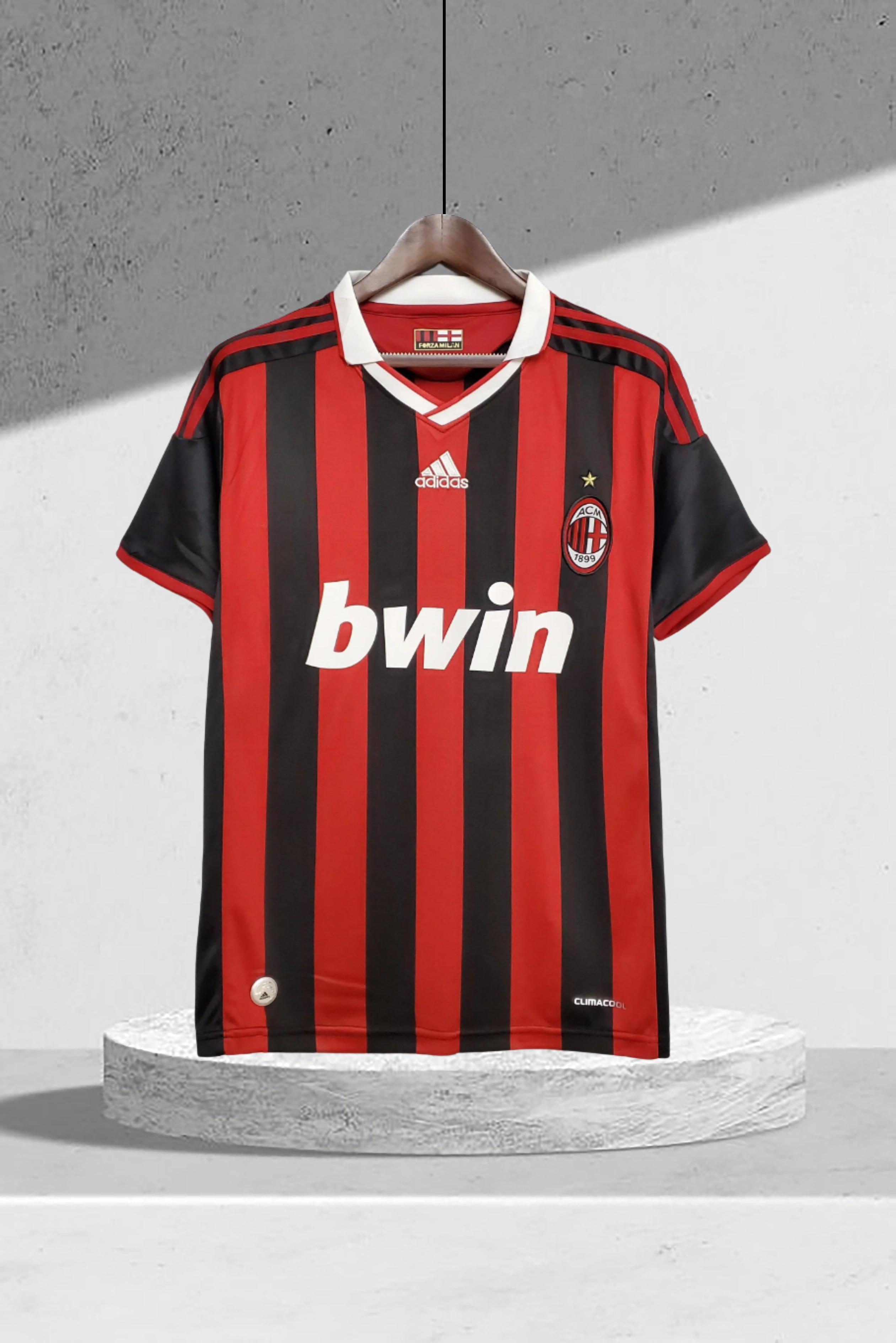 AC Milan 2009–2010 Hjemmedrakt