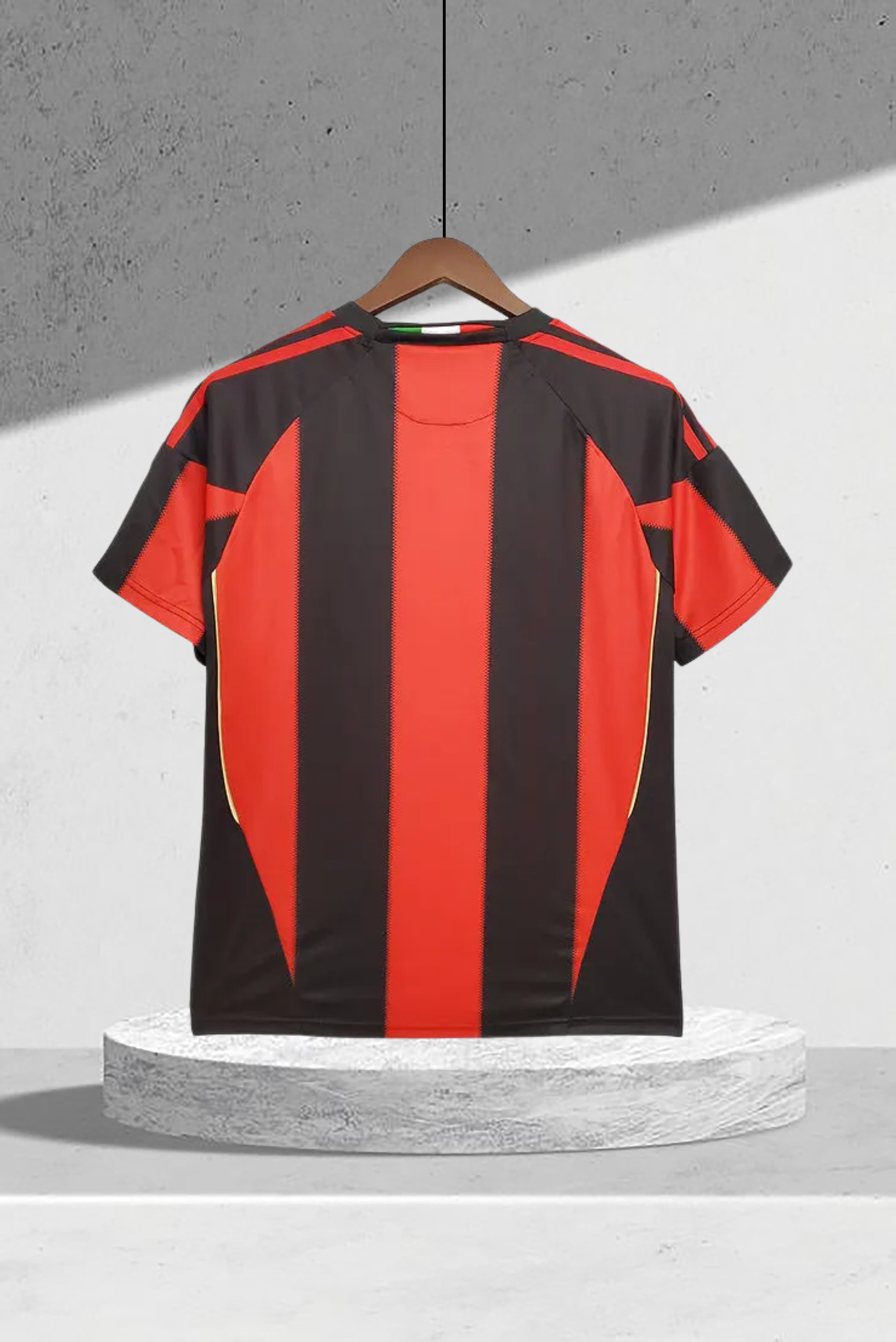 AC Milan 2010–2011 Hjemmedrakt