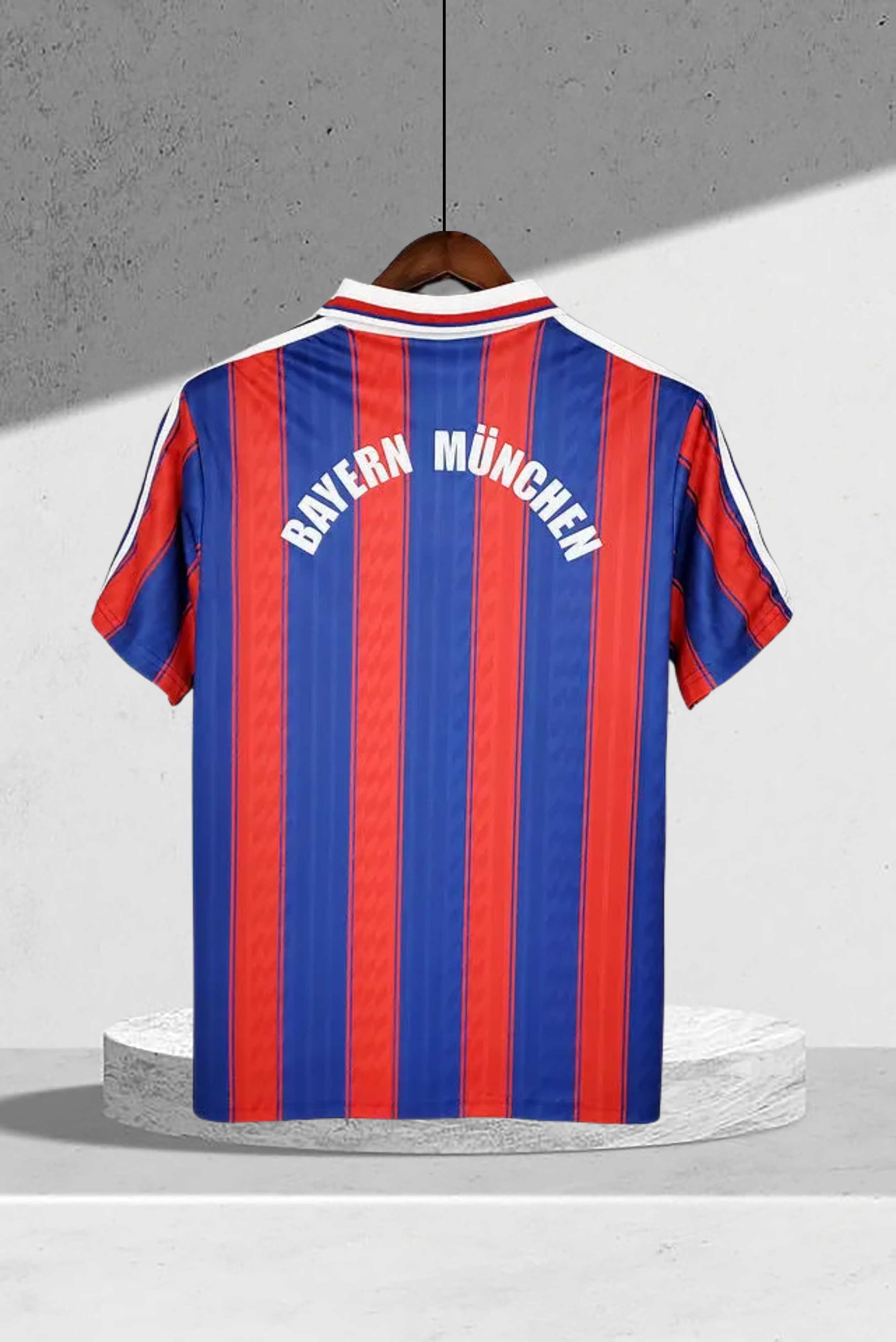 Bayern München 1996–1997 Hjemmedrakt