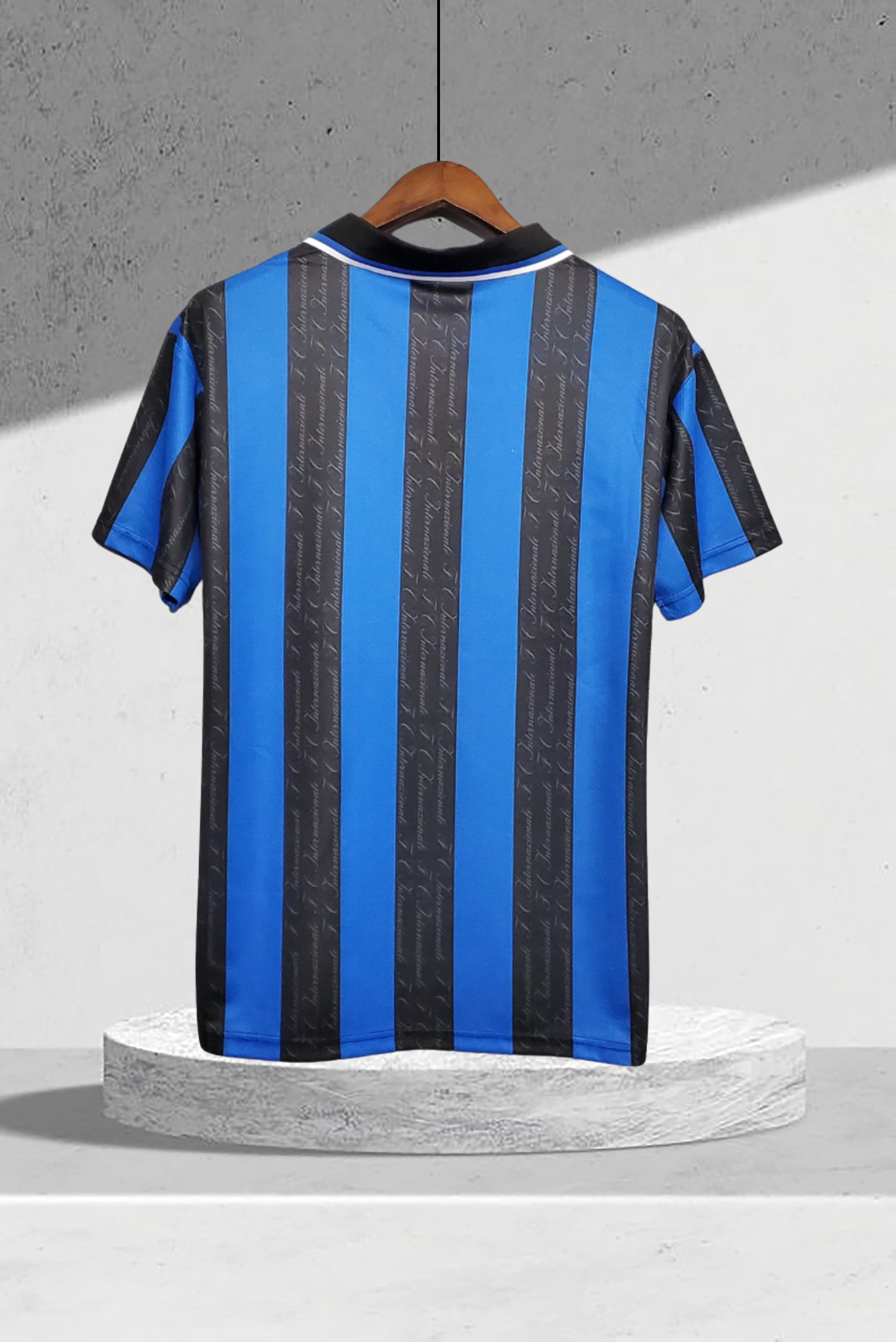 Inter Milan 1997–1998 Hjemmedrakt