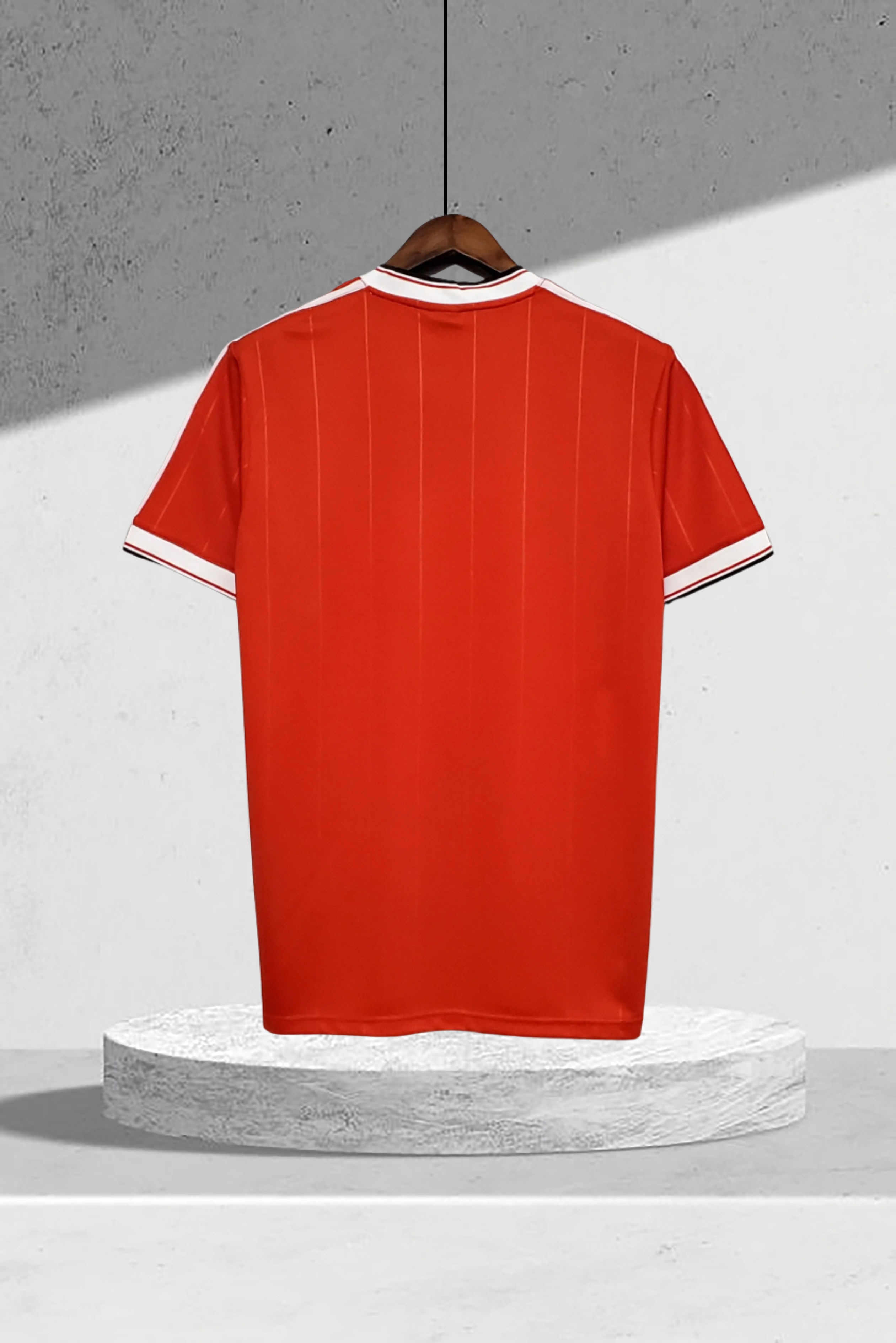 Manchester United 1983–1984 Hjemmedrakt