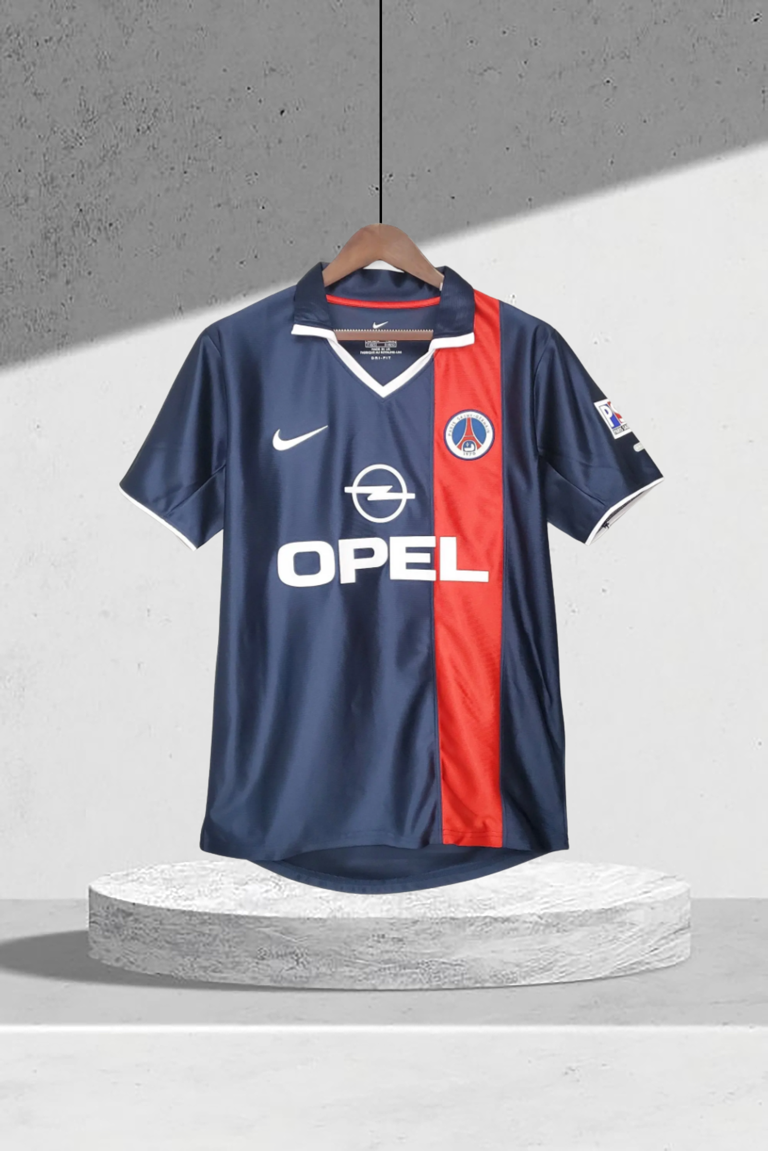 Paris Saint-Germain 2001–2002 Hjemmedrakt