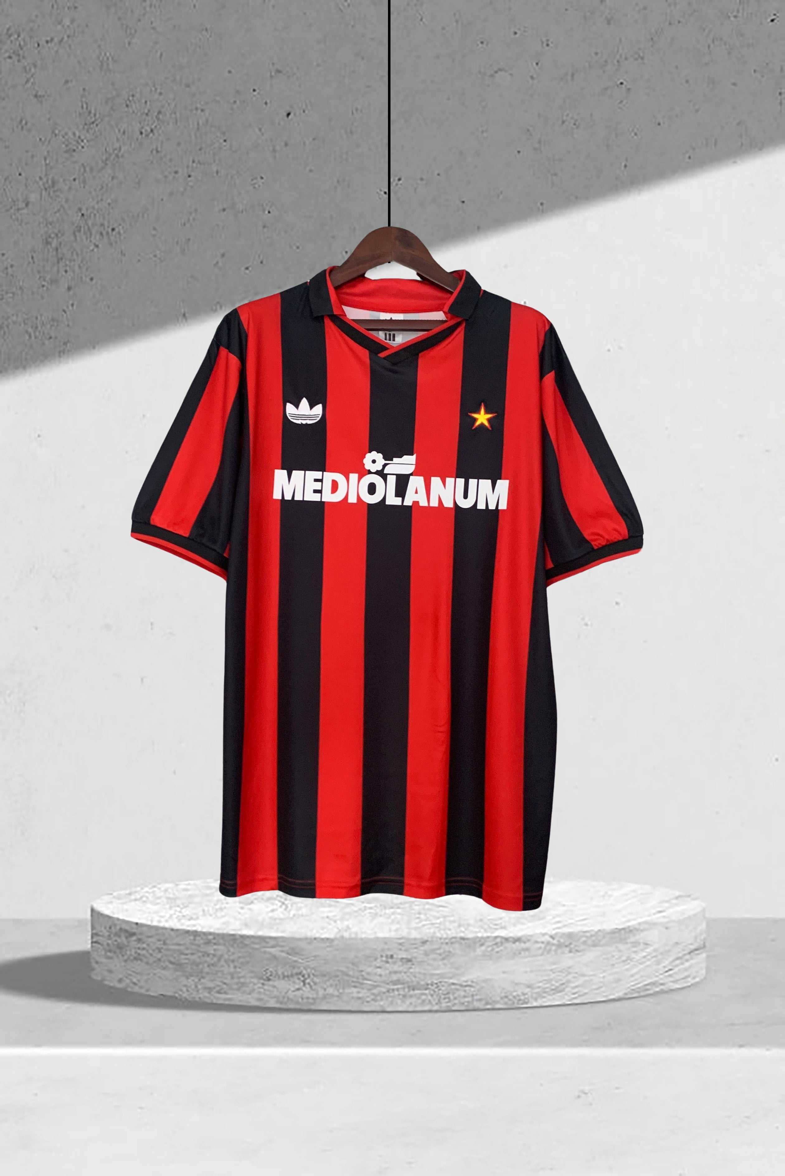 AC Milan 1990–1991 Hjemmedrakt