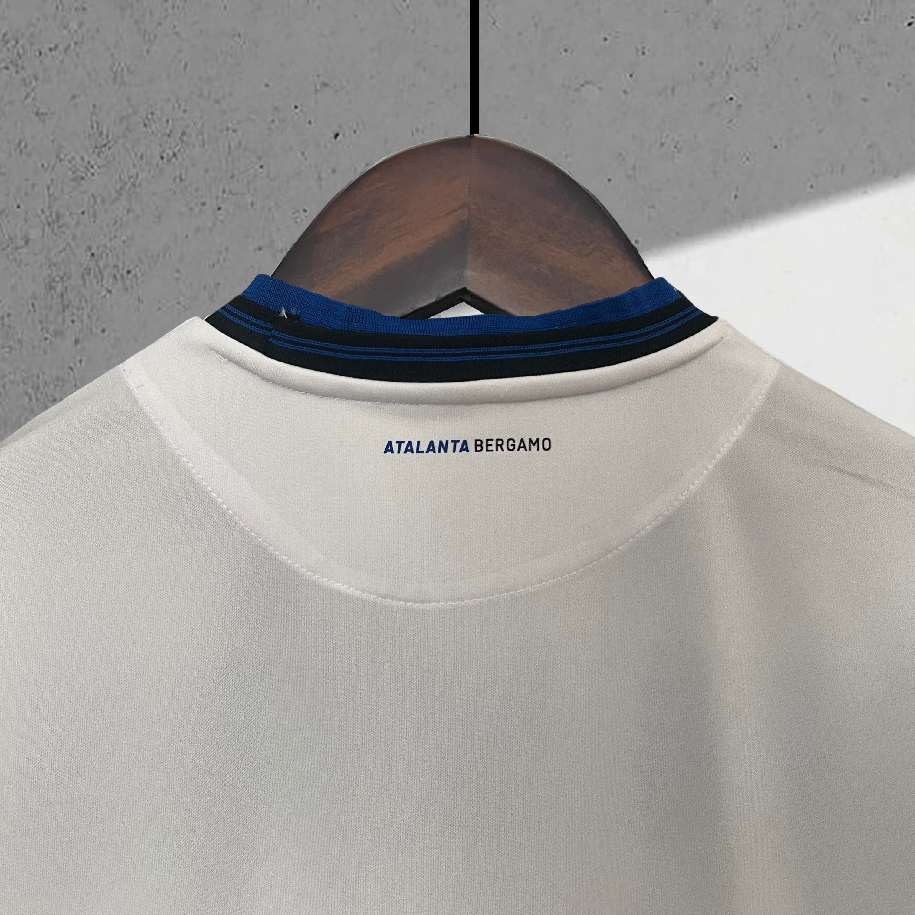 Atalanta 2024–2025 Bortedrakt