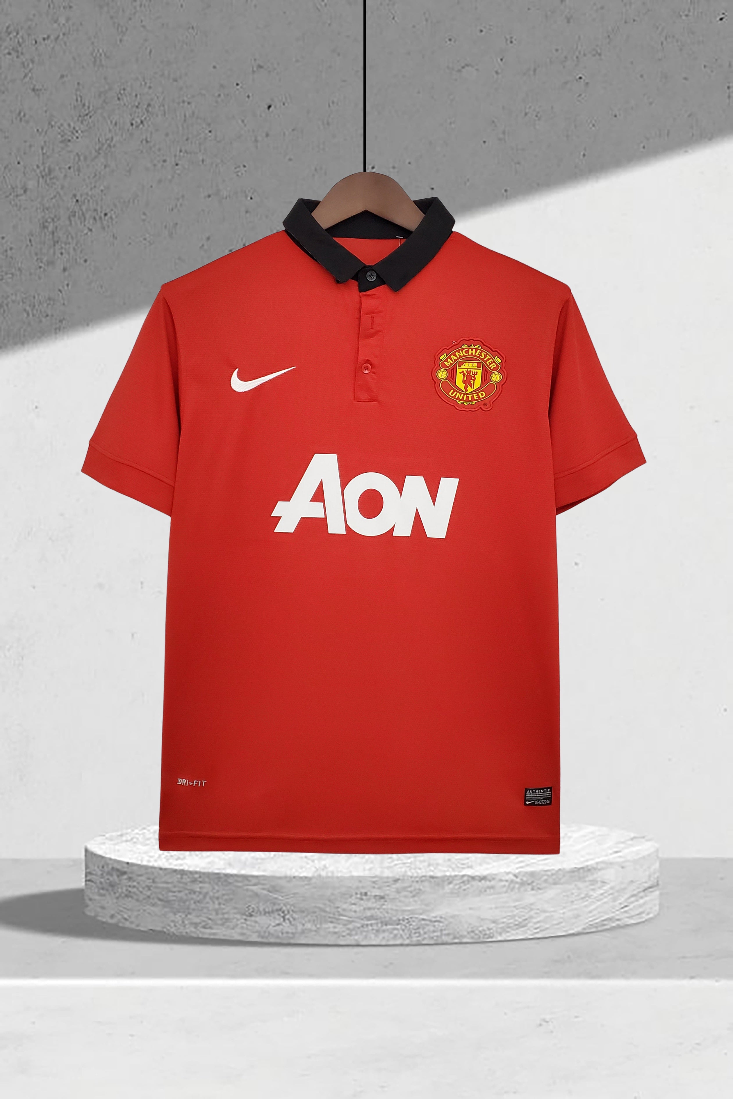Manchester United 2013–2014 Hjemmedrakt