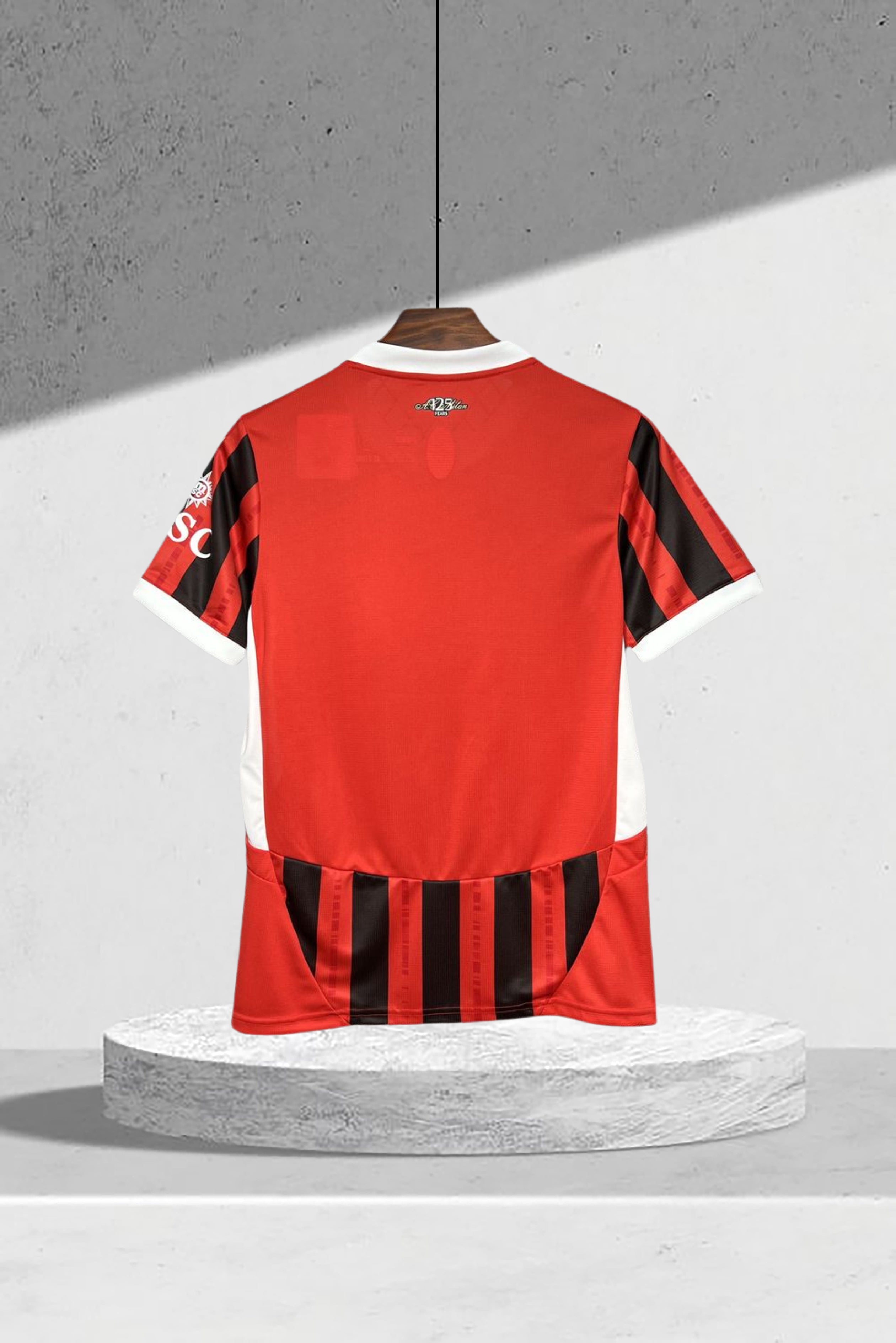 AC Milan 2024–2025 Hjemmedrakt