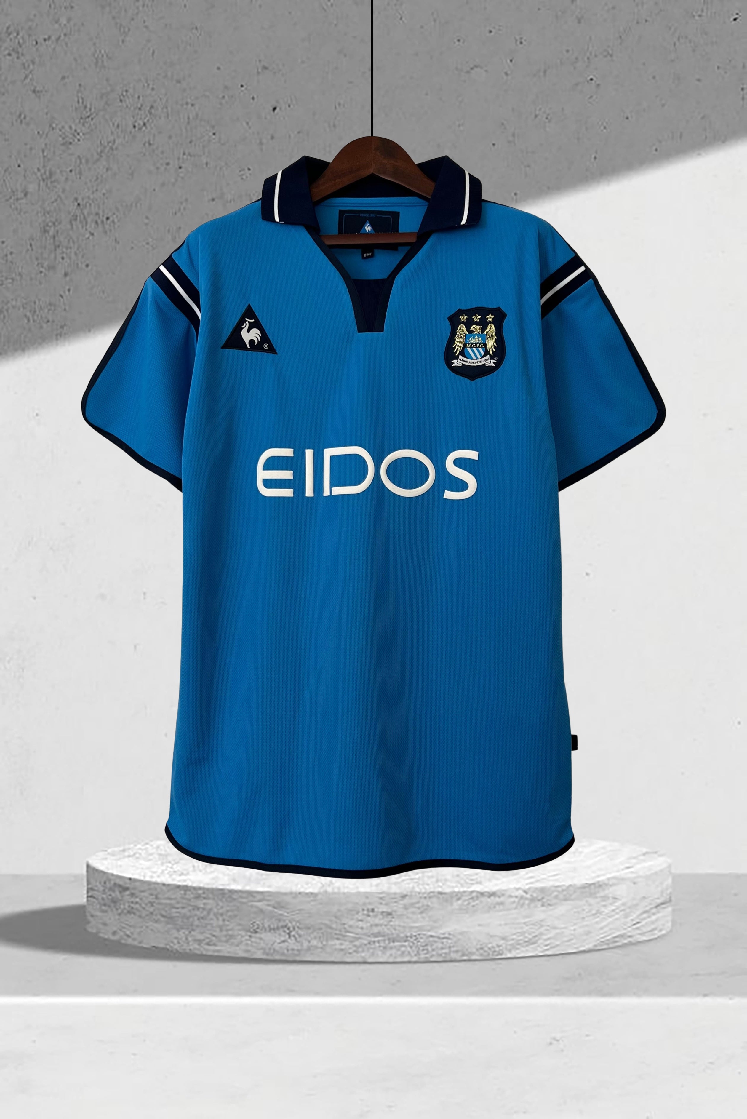 Manchester City 2001–2002 Hjemmedrakt