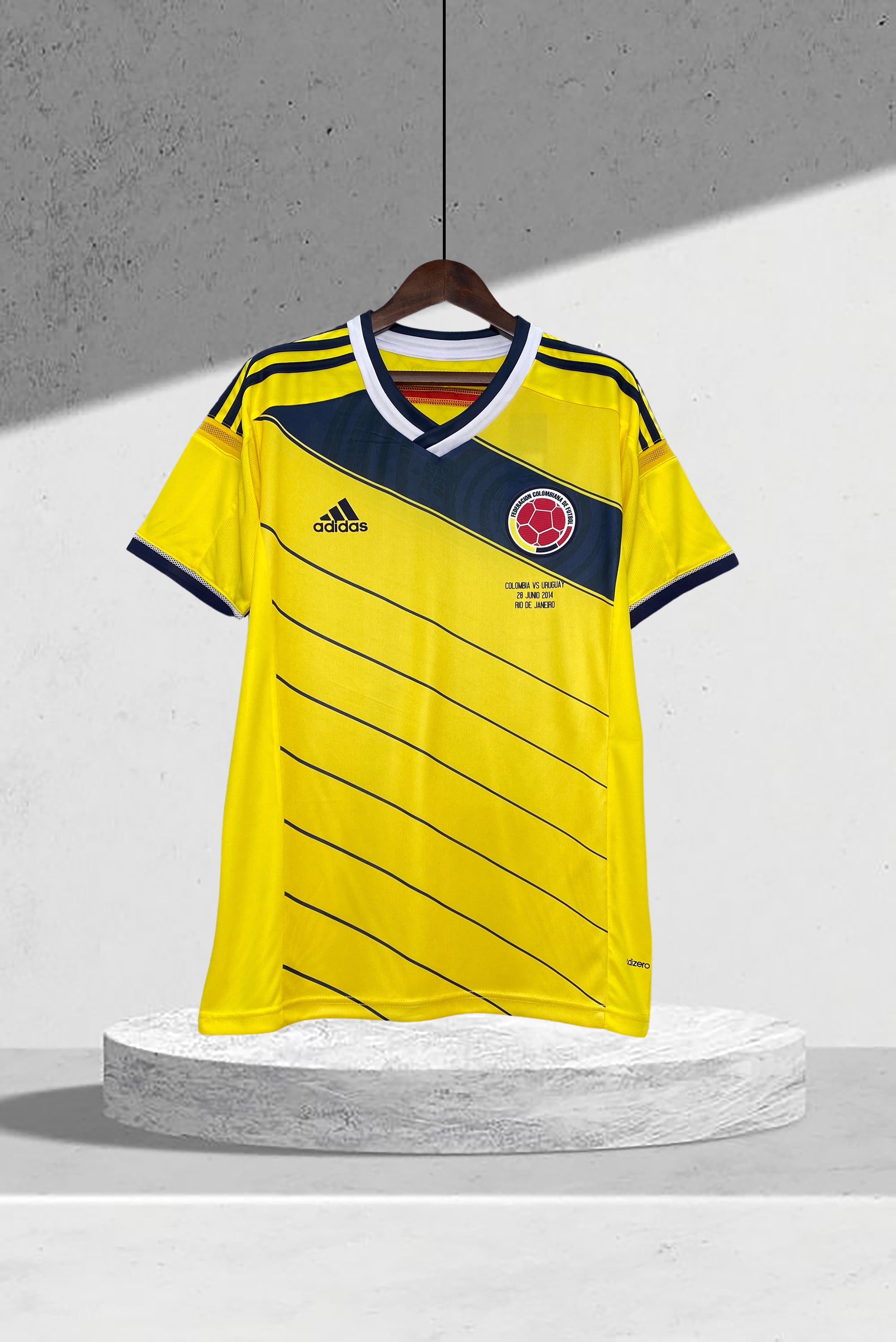 Colombia 2014 Hjemmedrakt