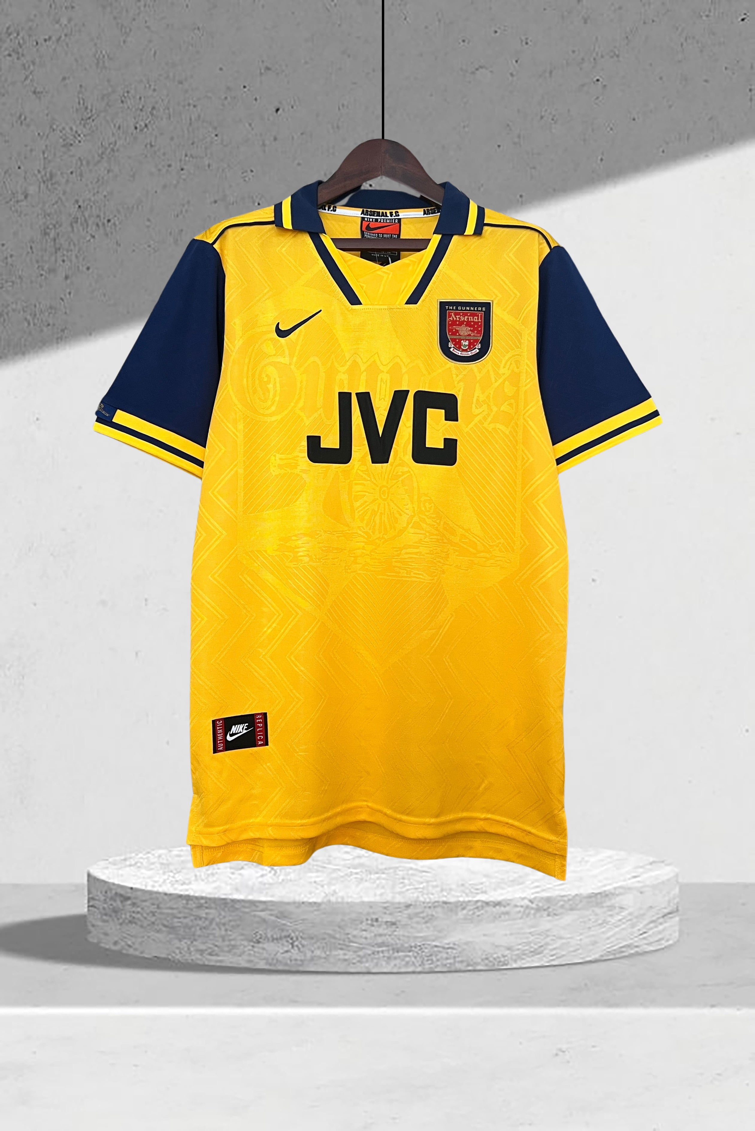 Arsenal 1996–1997 Bortedrakt