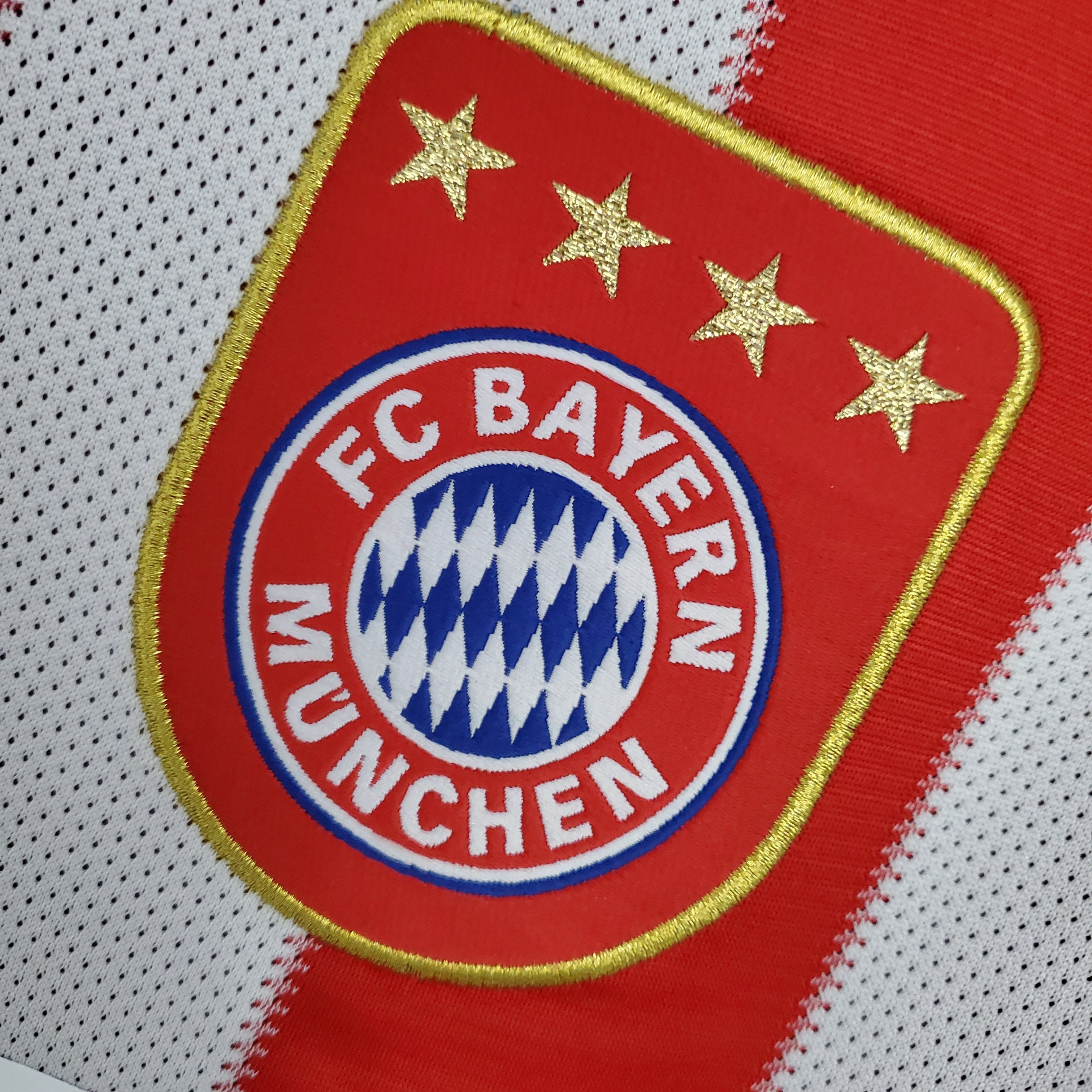 Bayern München 2010–2011 Hjemmedrakt