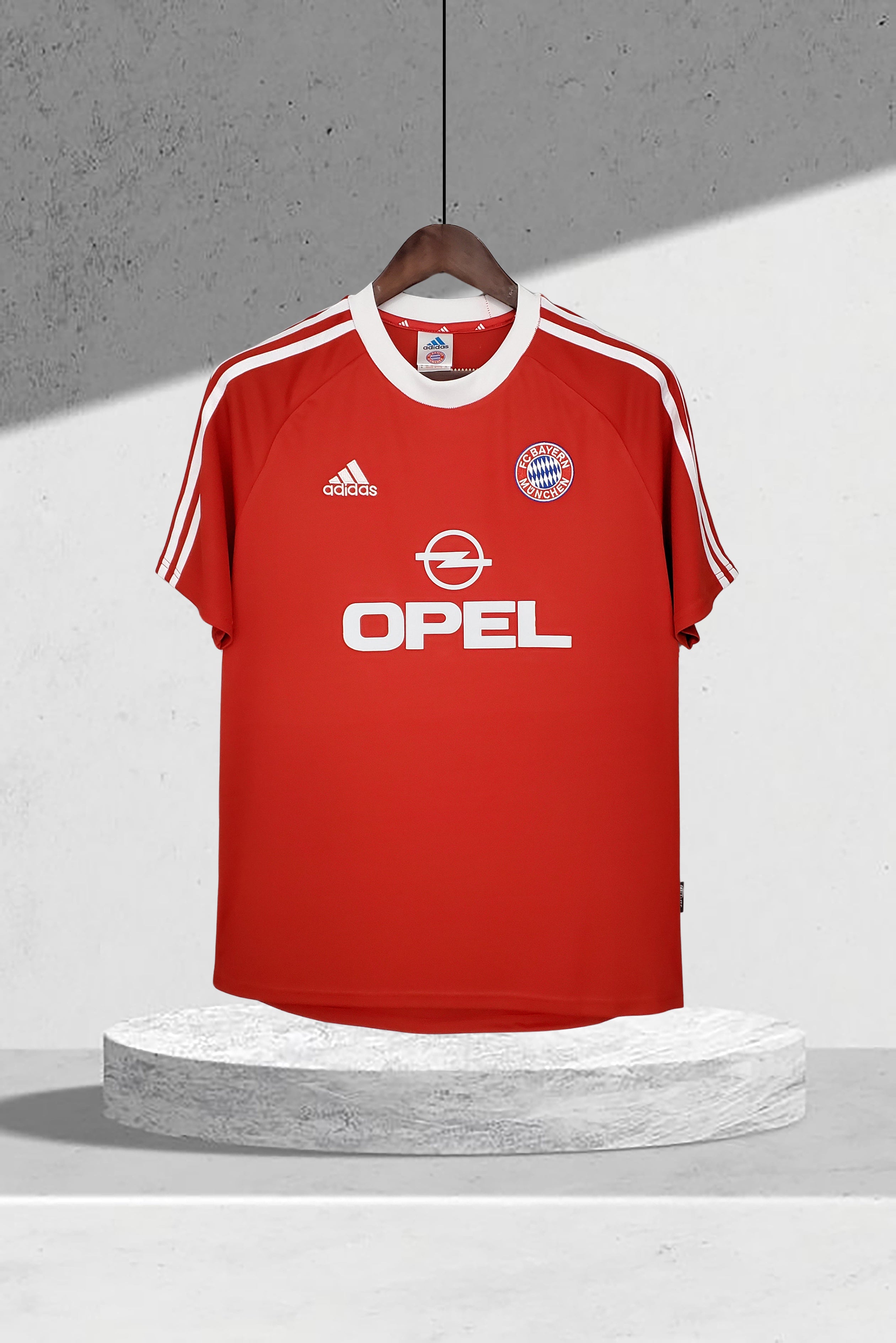 Bayern München 2000–2001 Hjemmedrakt