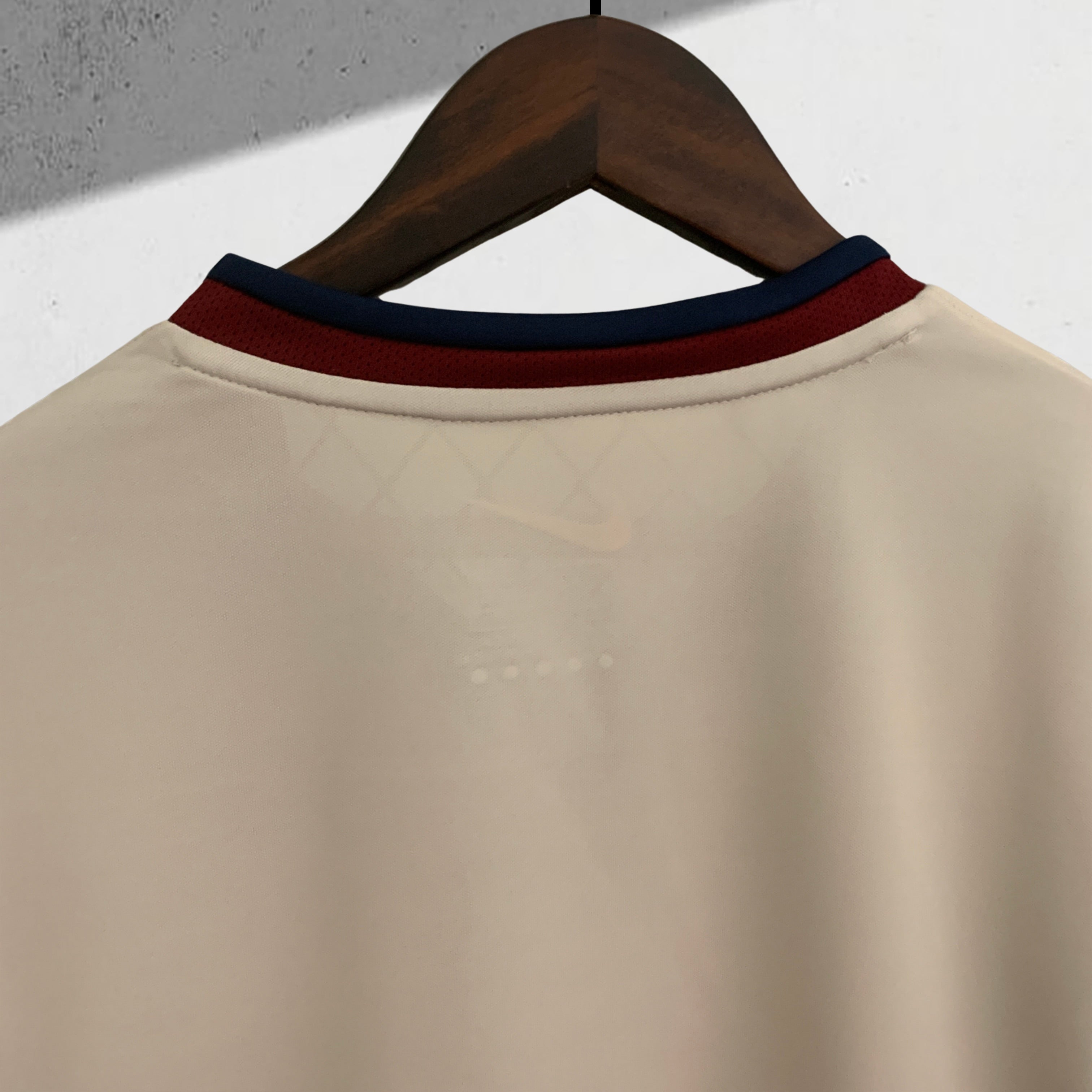 Barcelona 1998–1999 Bortedrakt