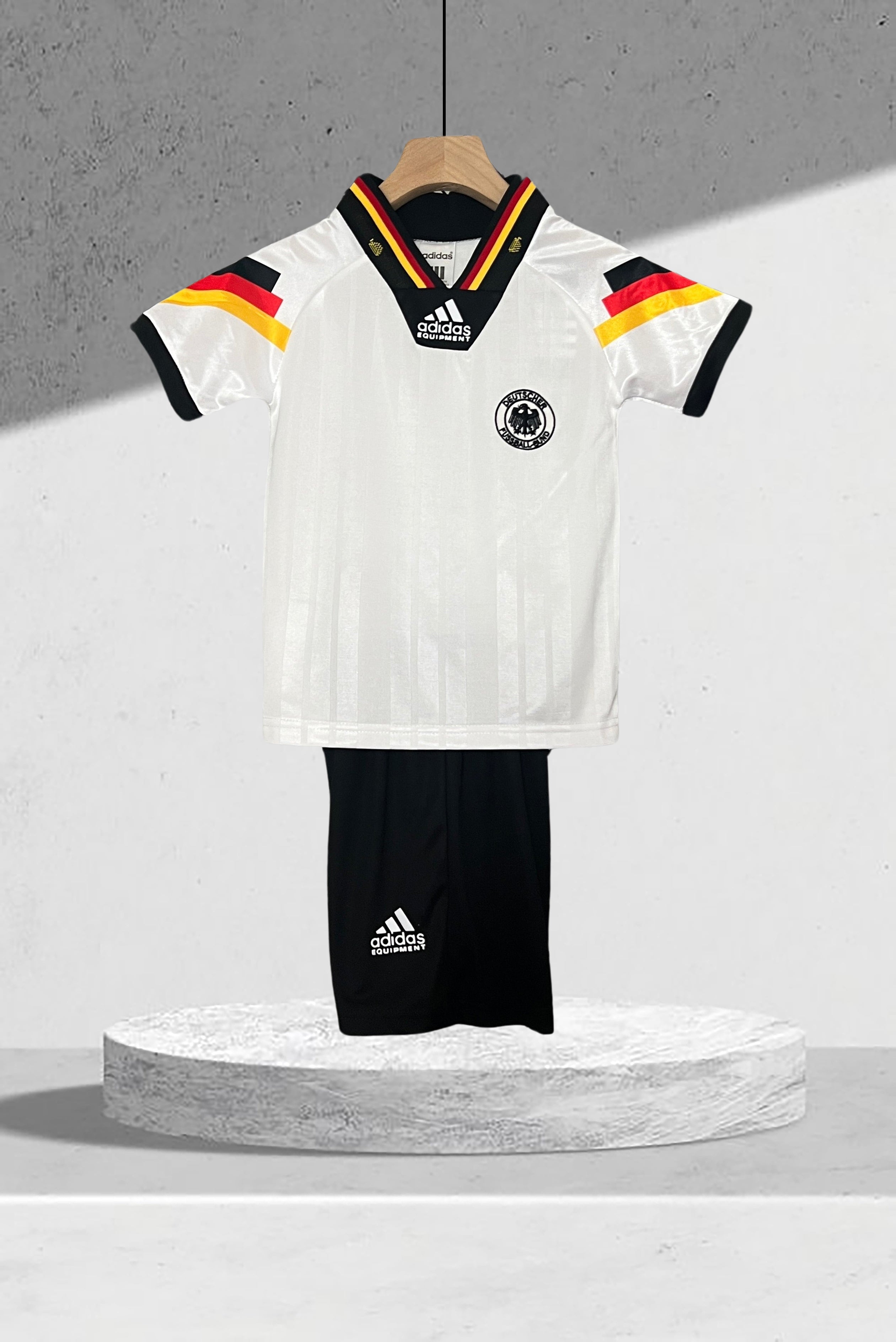 Tyskland EM 1992 Hjemmedrakt Mini-Kit Barn