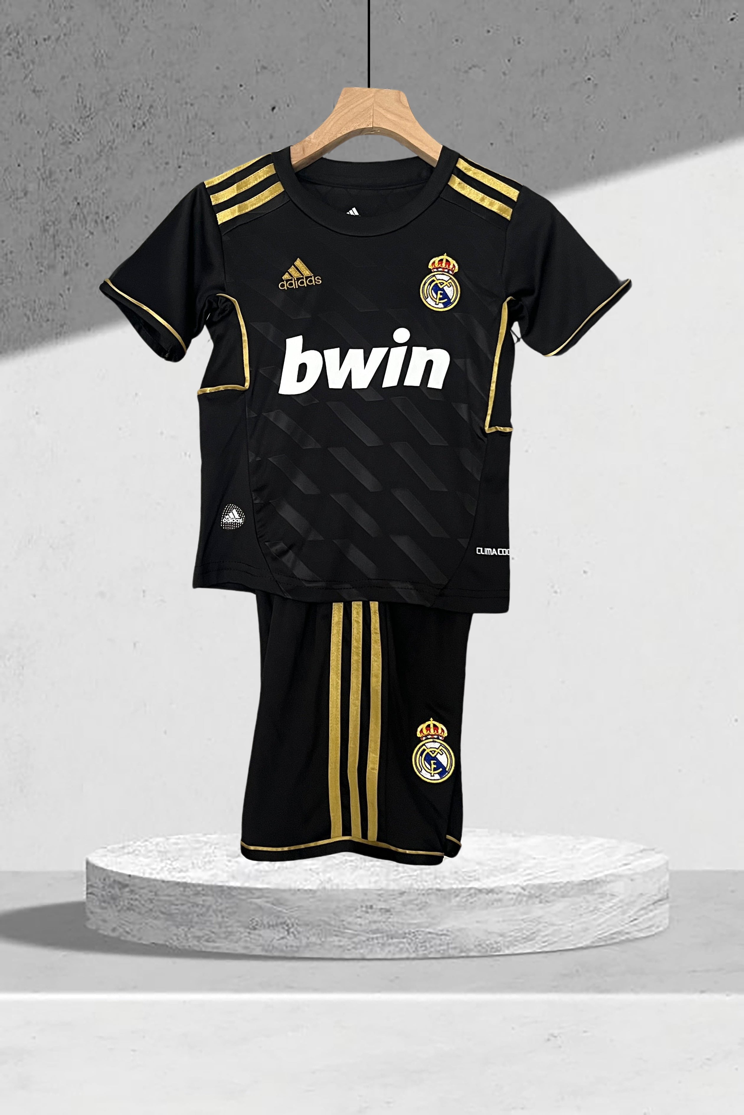 Real Madrid 2011–2012 Bortedrakt Mini-Kit Barn