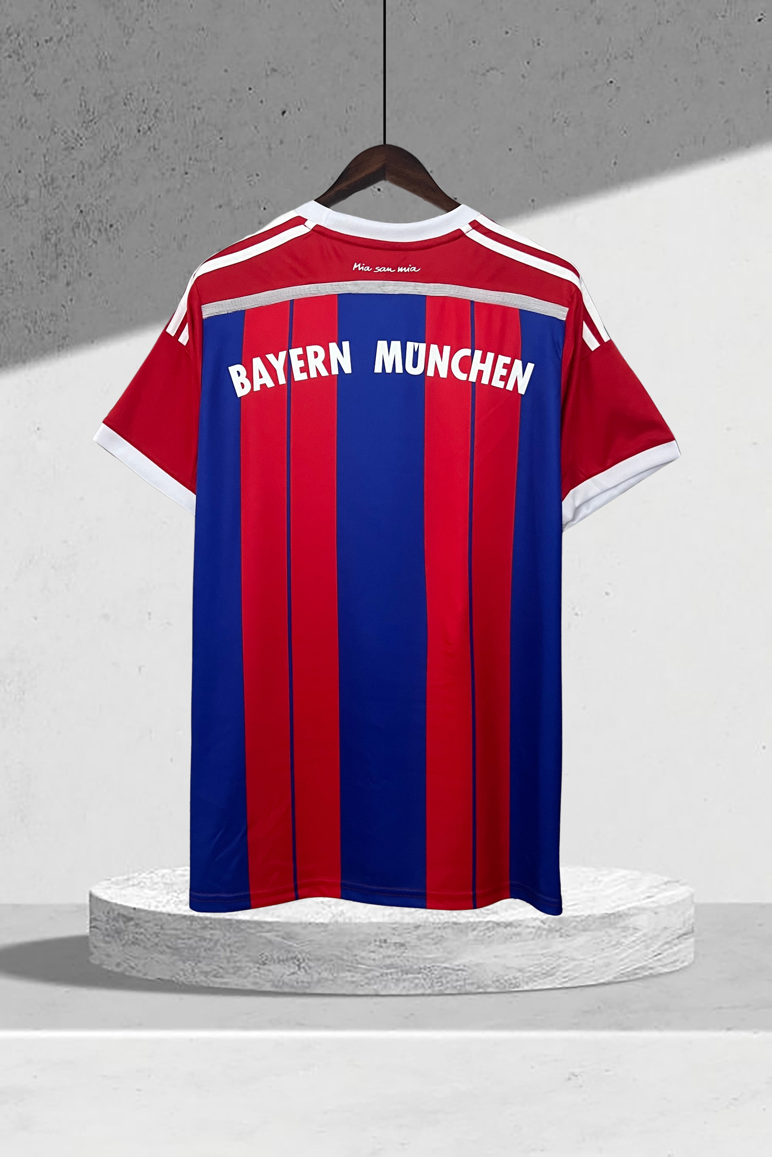 Bayern München 2014–2015 Hjemmedrakt