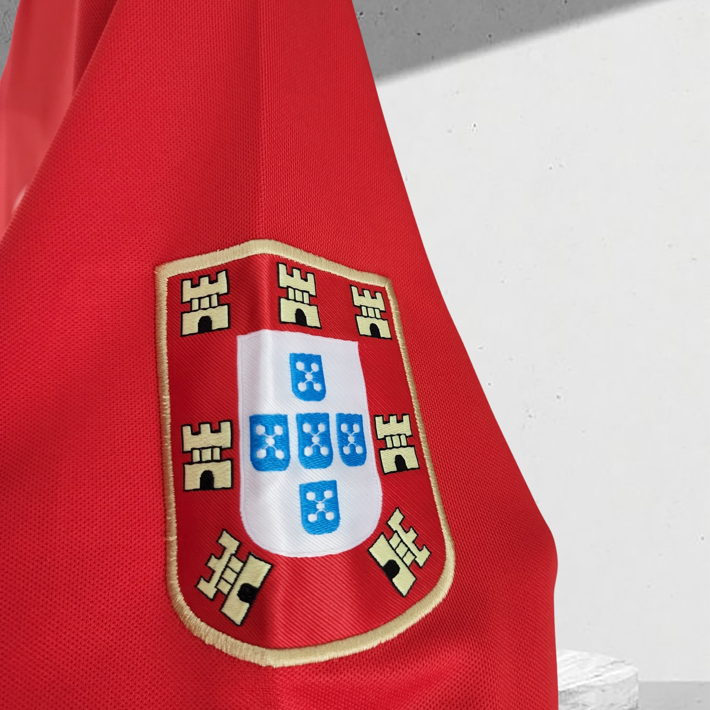 Benfica 1973–1974 Hjemmedrakt