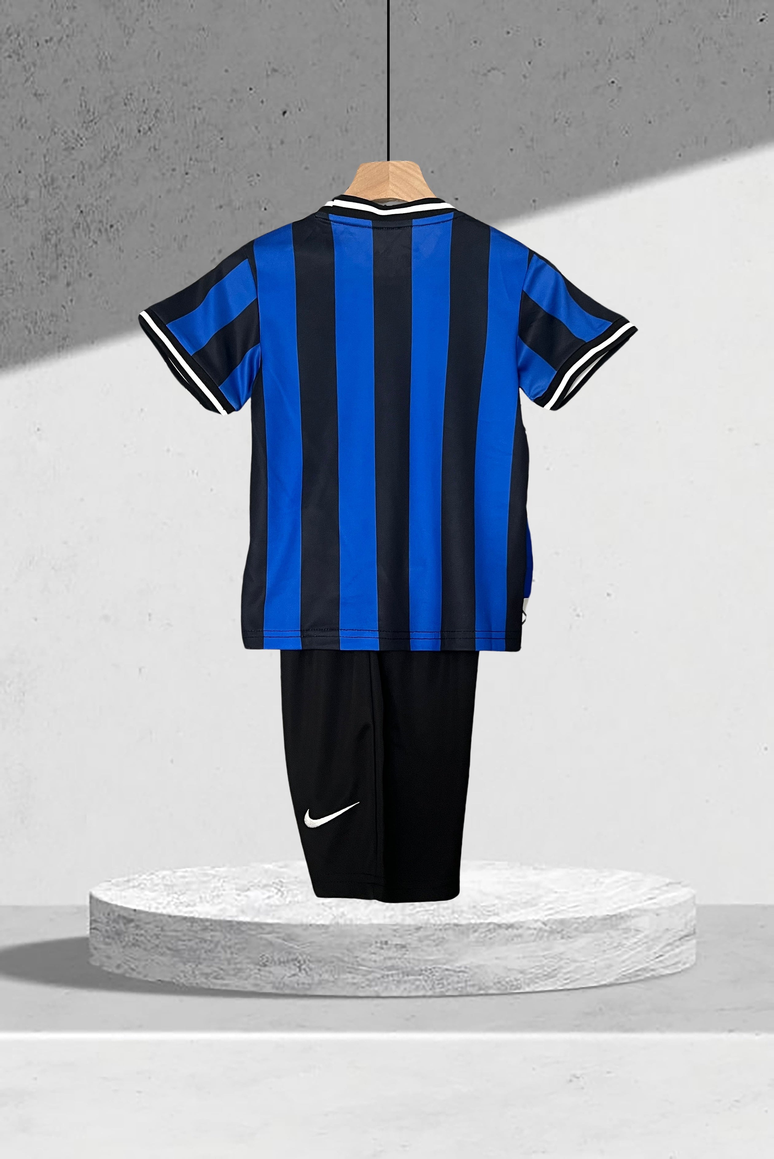 Inter Milan 2009–2010 Hjemmedrakt Mini-Kit Barn