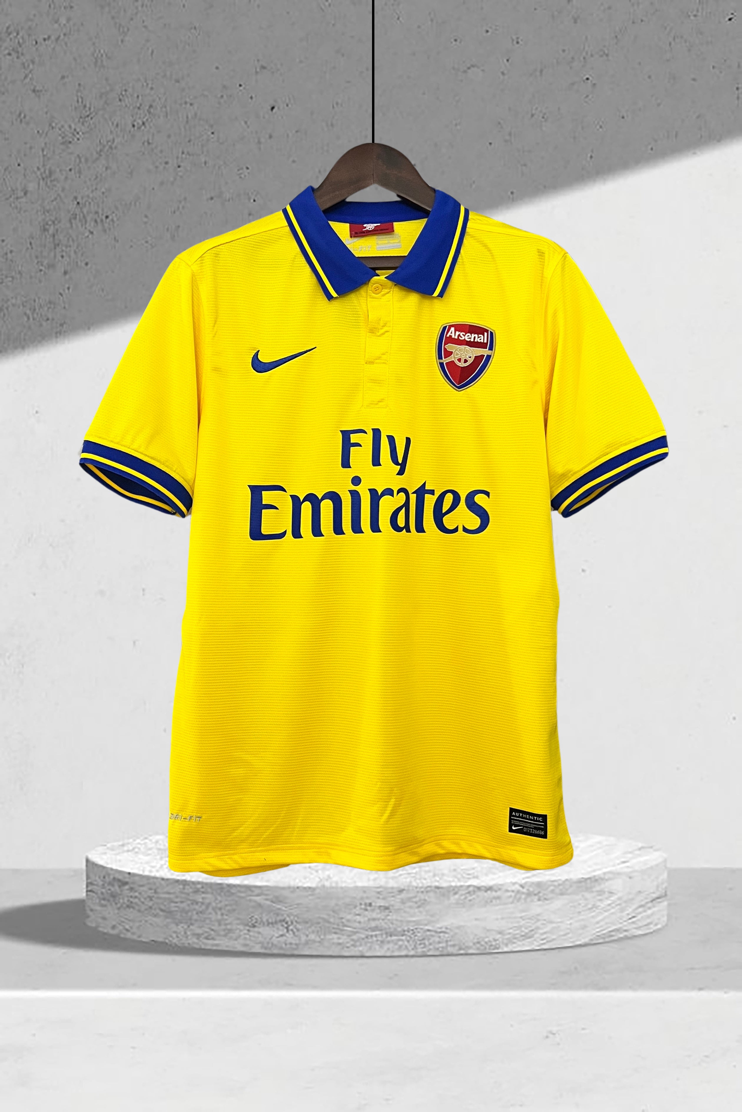 Arsenal 2013–2014 Bortedrakt